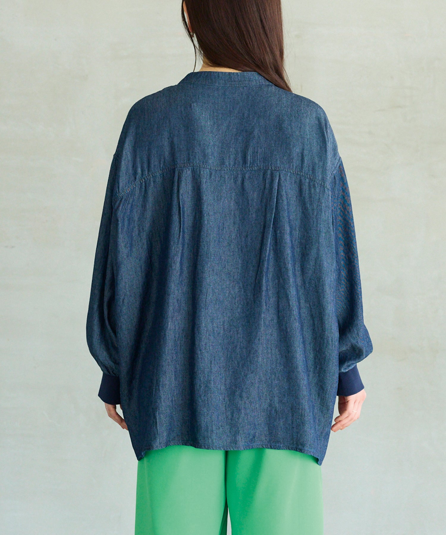 バック model:163cm 着用サイズ:M