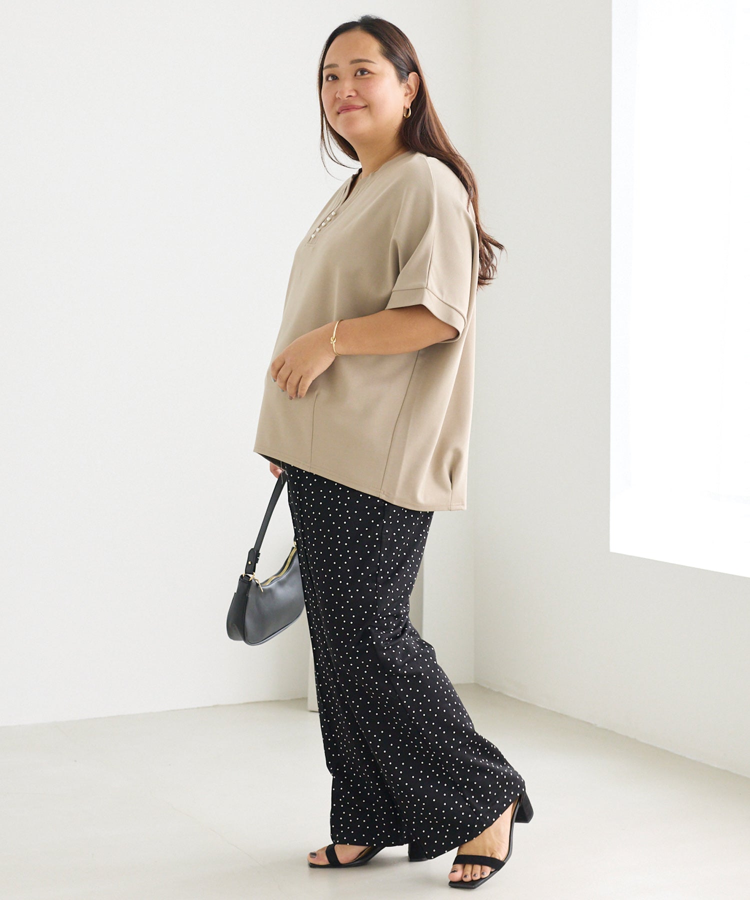 ドットA model:161cm 着用サイズ:3L