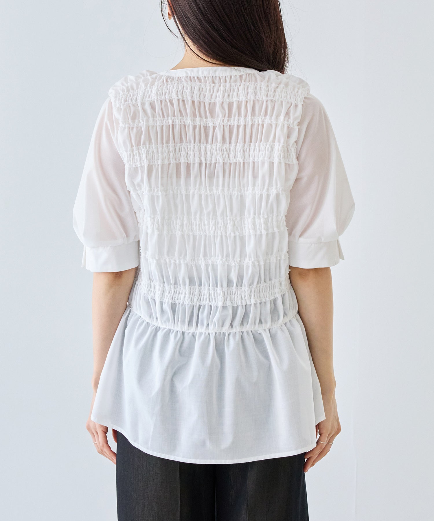 バック model:163cm 着用サイズ:M