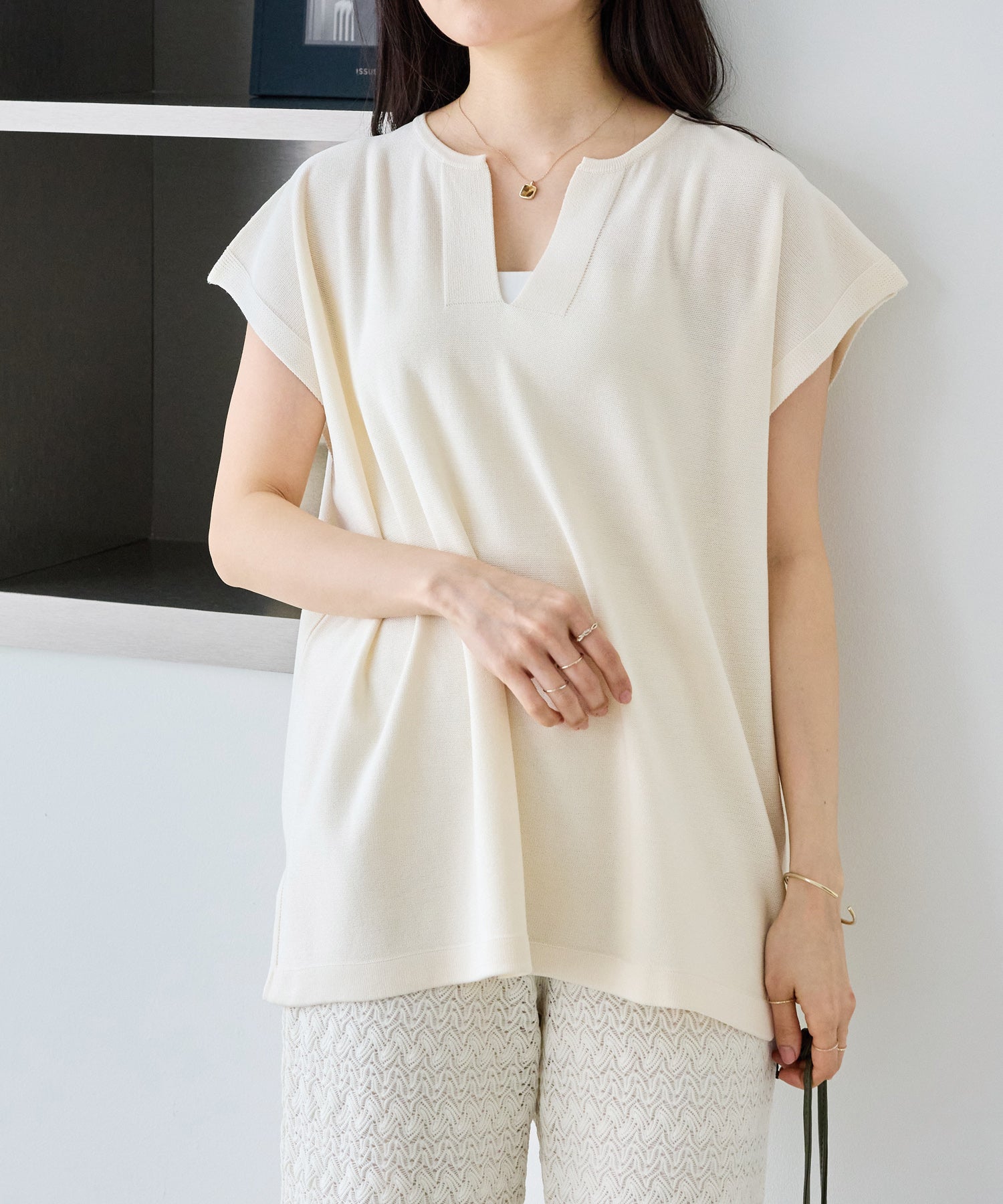 オフホワイト model:163cm 着用サイズ:M