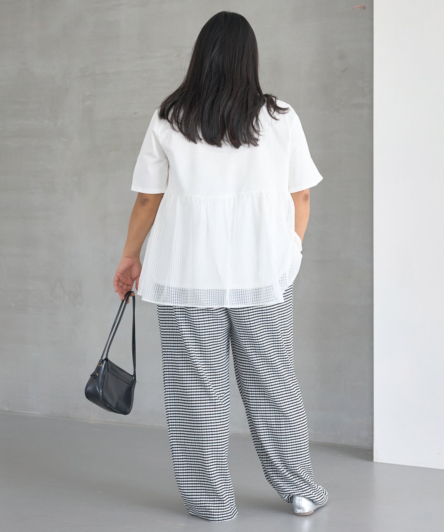 オフホワイト model:161cm 着用サイズ:3L