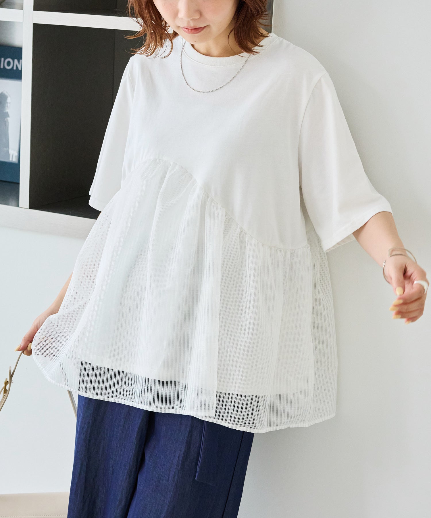 オフホワイト model:156cm 着用サイズ:M