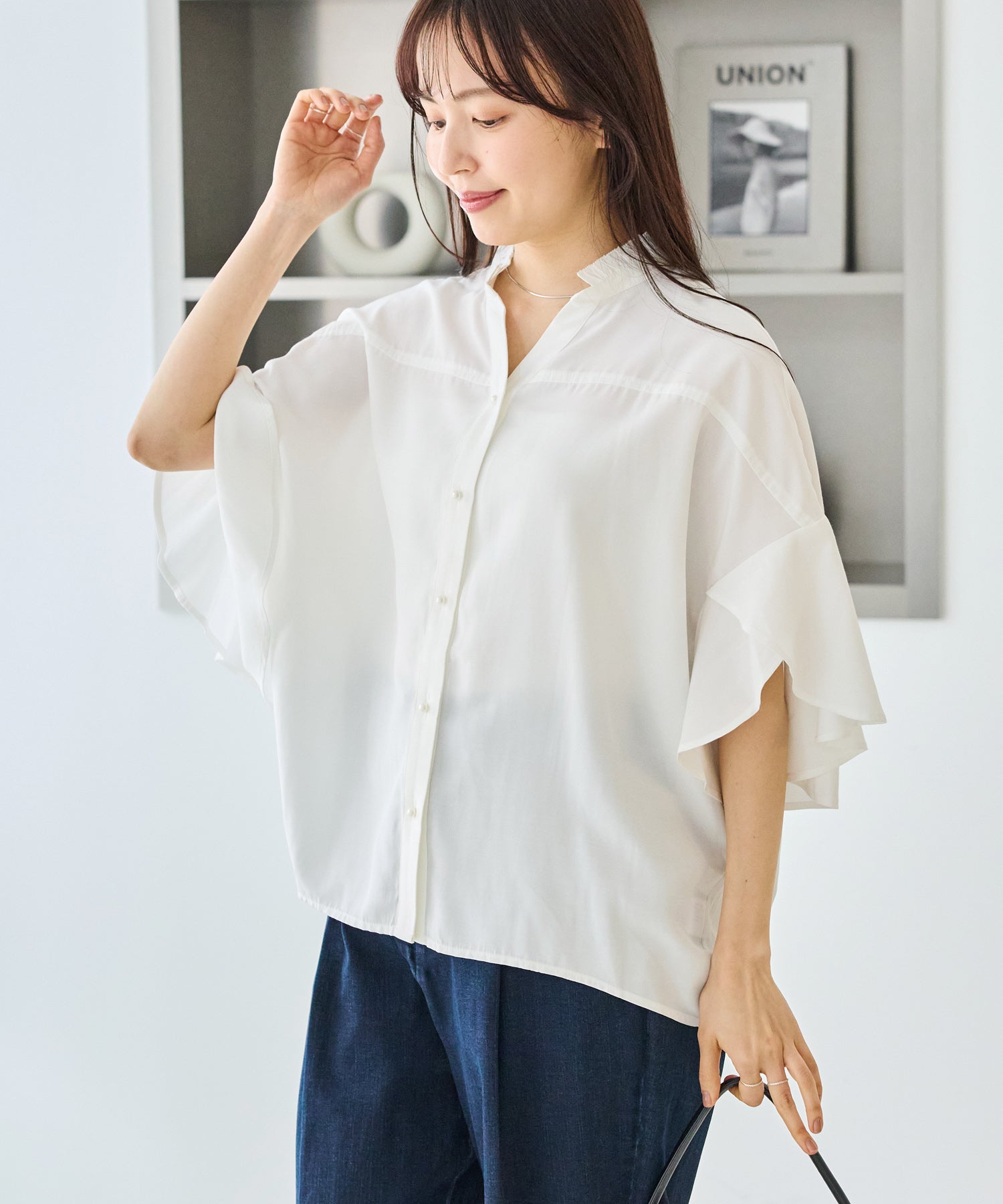 オフホワイト model:163cm 着用サイズ:M