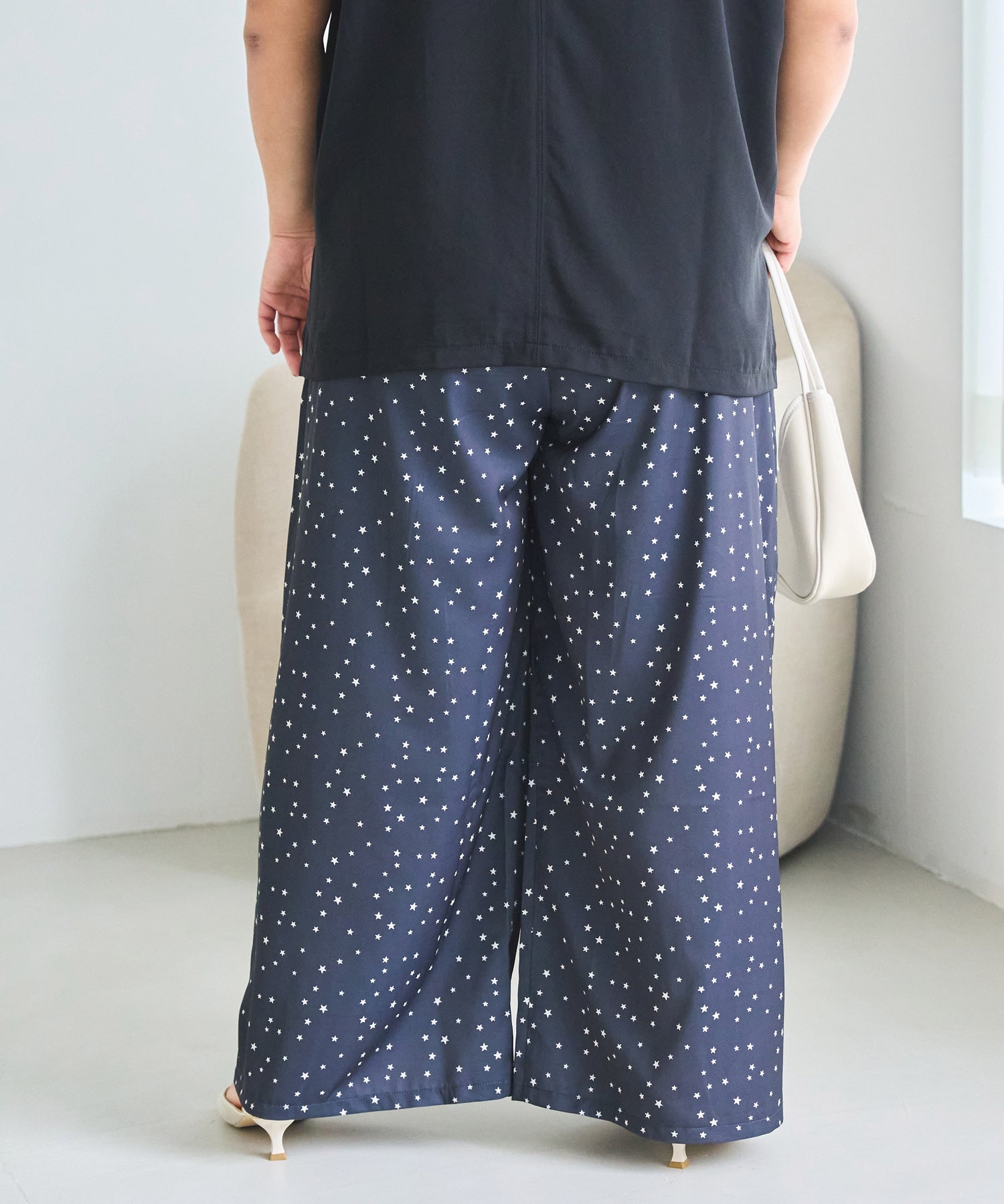 ブラック model:161cm 着用サイズ:3L