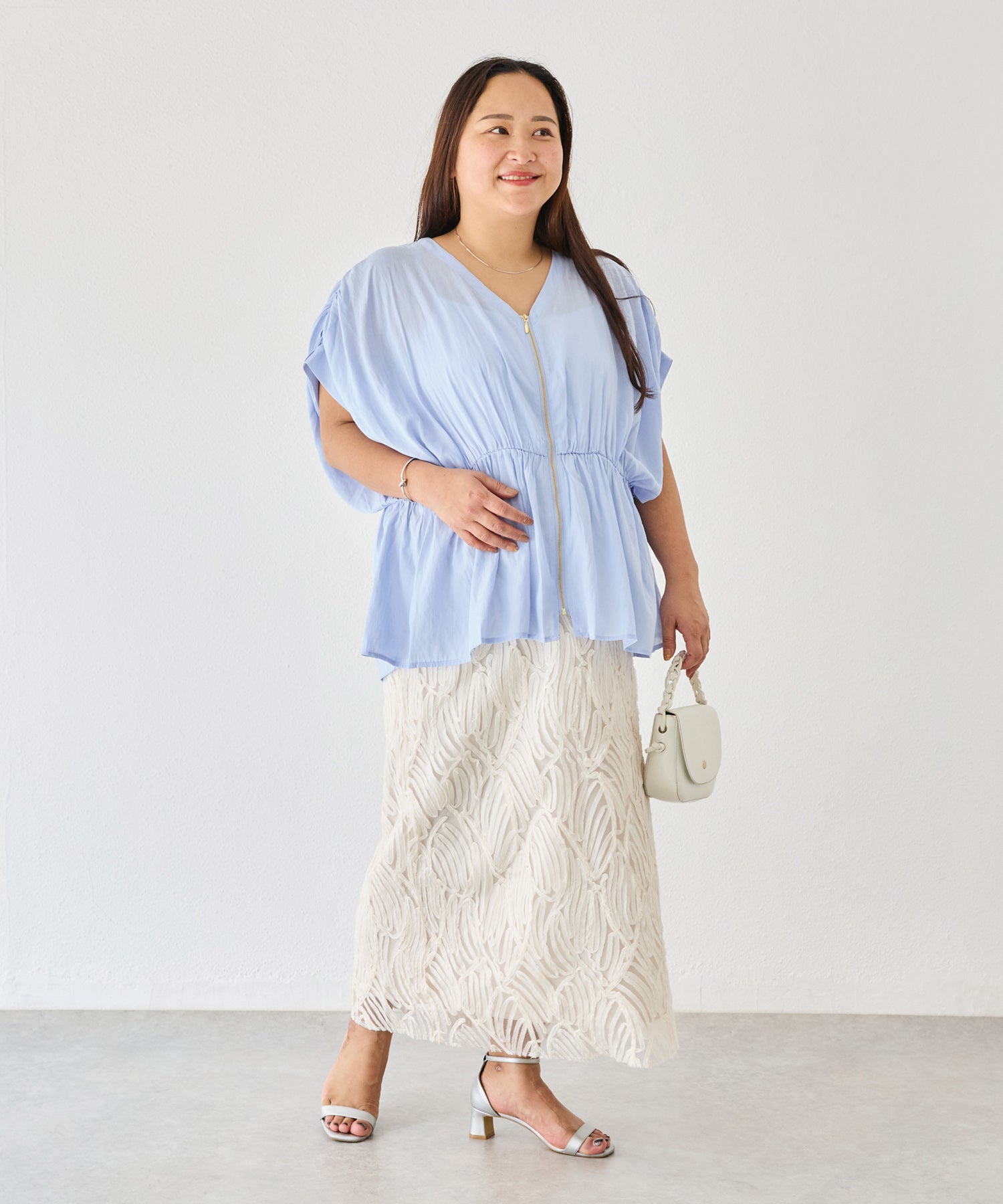 サックス model:161cm 着用サイズ:3L