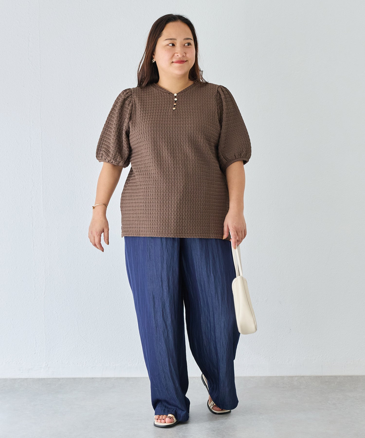 ブラウン model:161cm 着用サイズ:3L