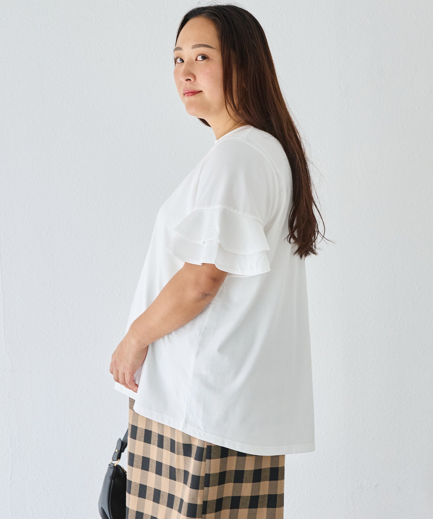 オフホワイト model:161cm 着用サイズ:3L