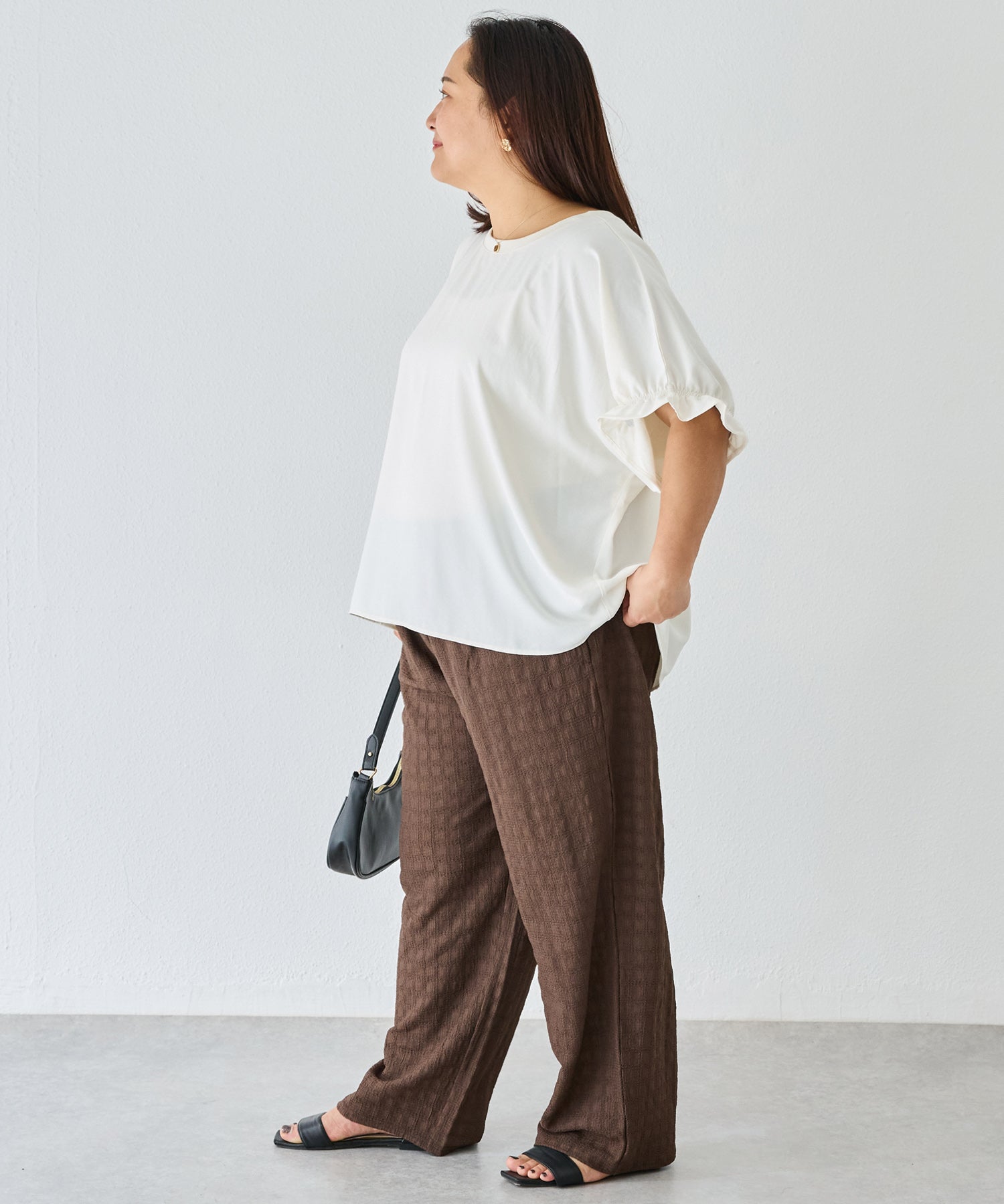 ブラウン model:161cm 着用サイズ:3L