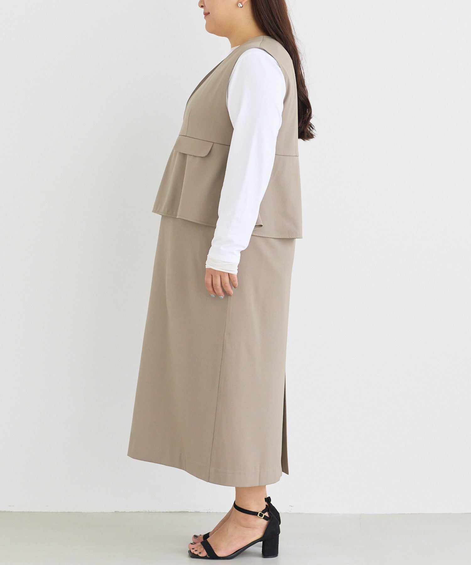 サイド model:161cm 着用サイズ:3L