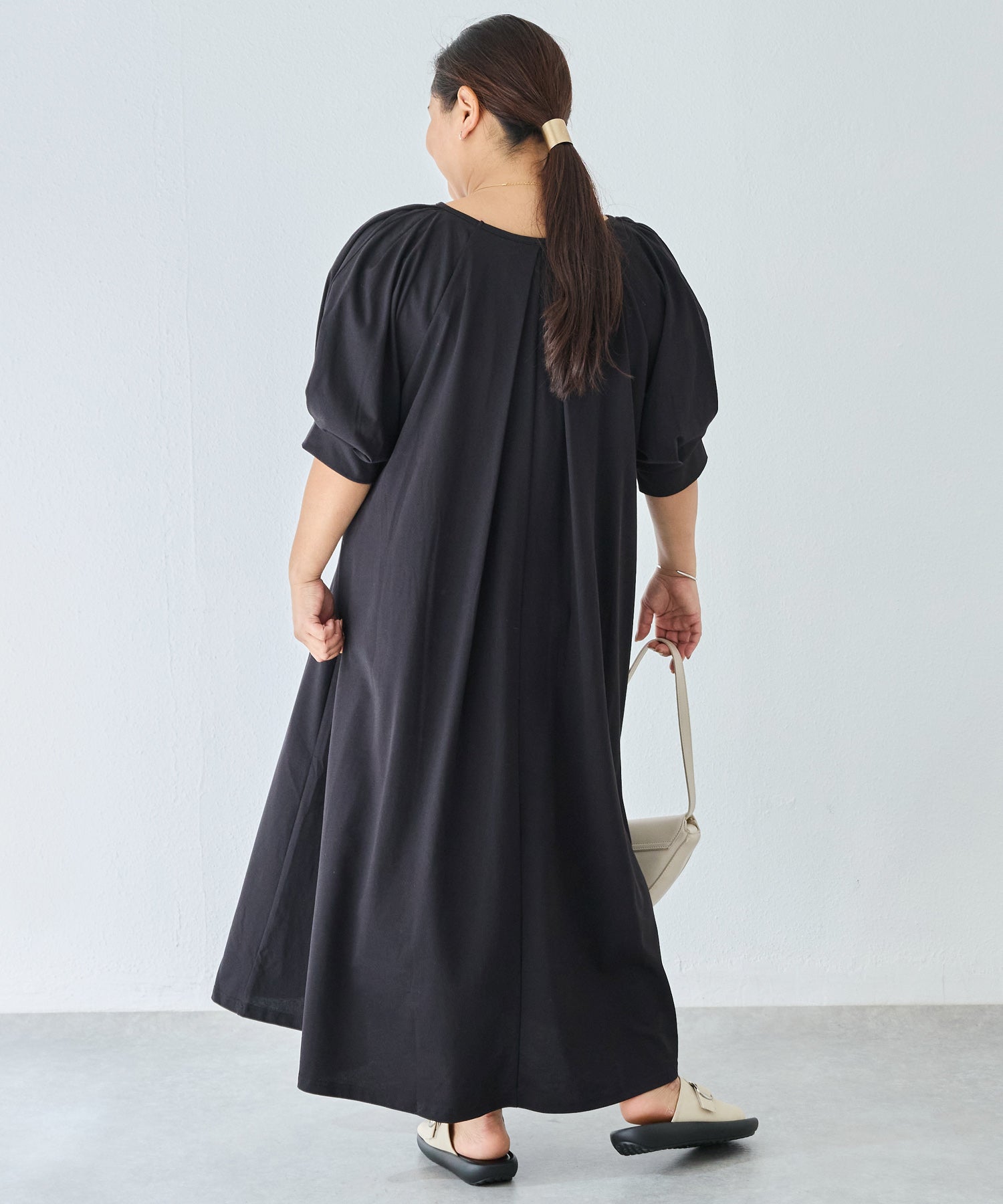 ブラック model:161cm 着用サイズ:3L