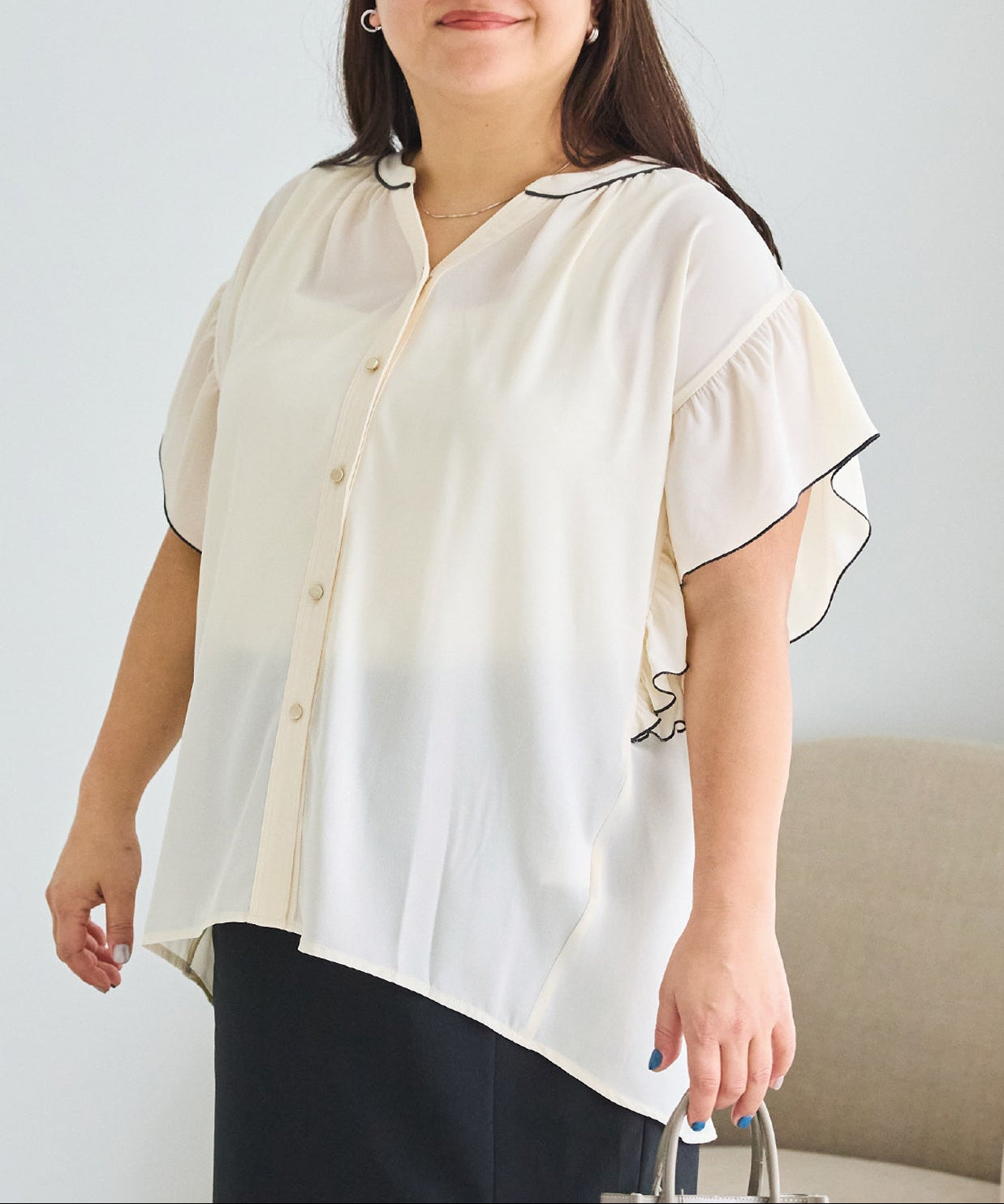 オフホワイト model:161cm 着用サイズ:3L