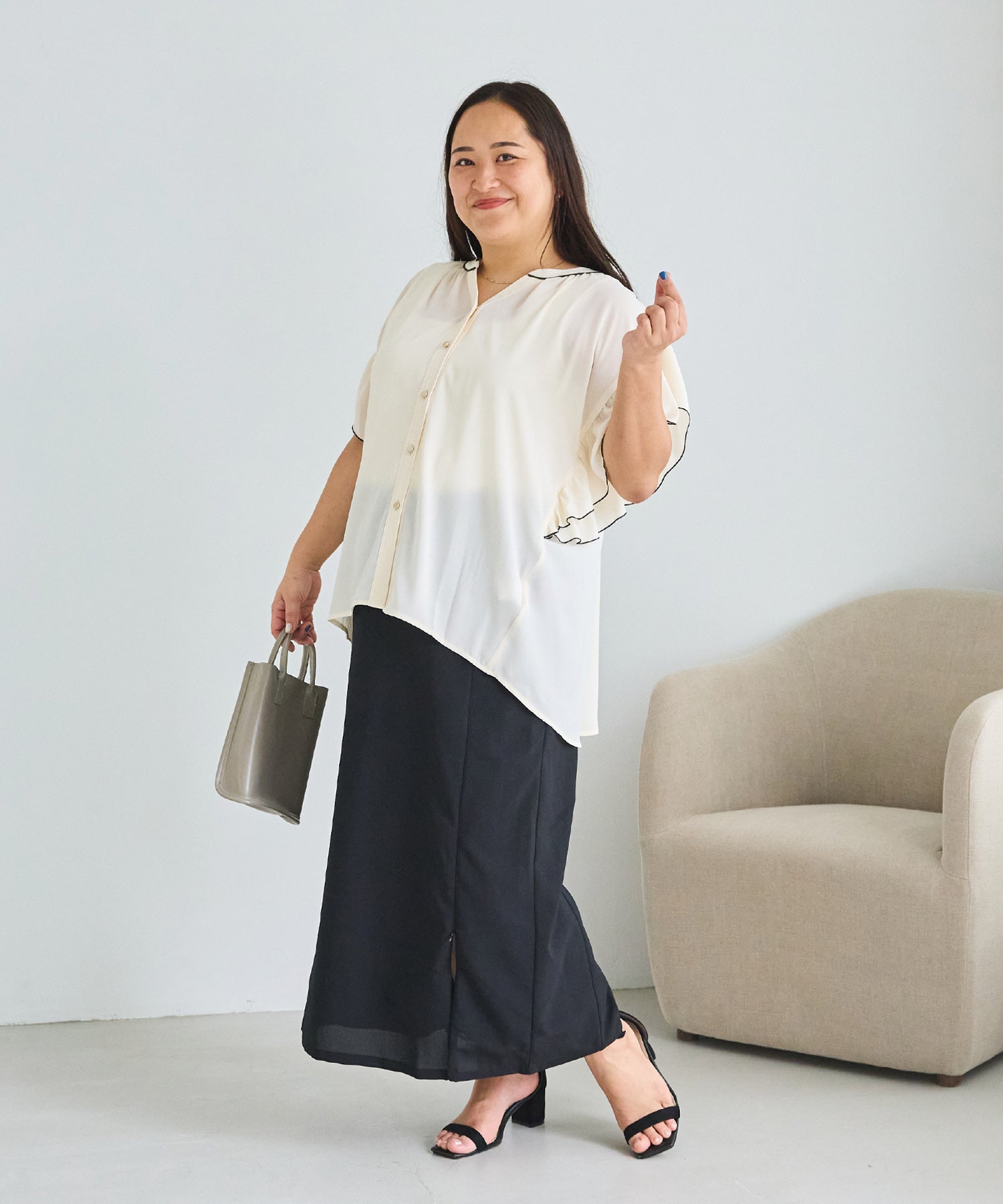 オフホワイト model:161cm 着用サイズ:3L