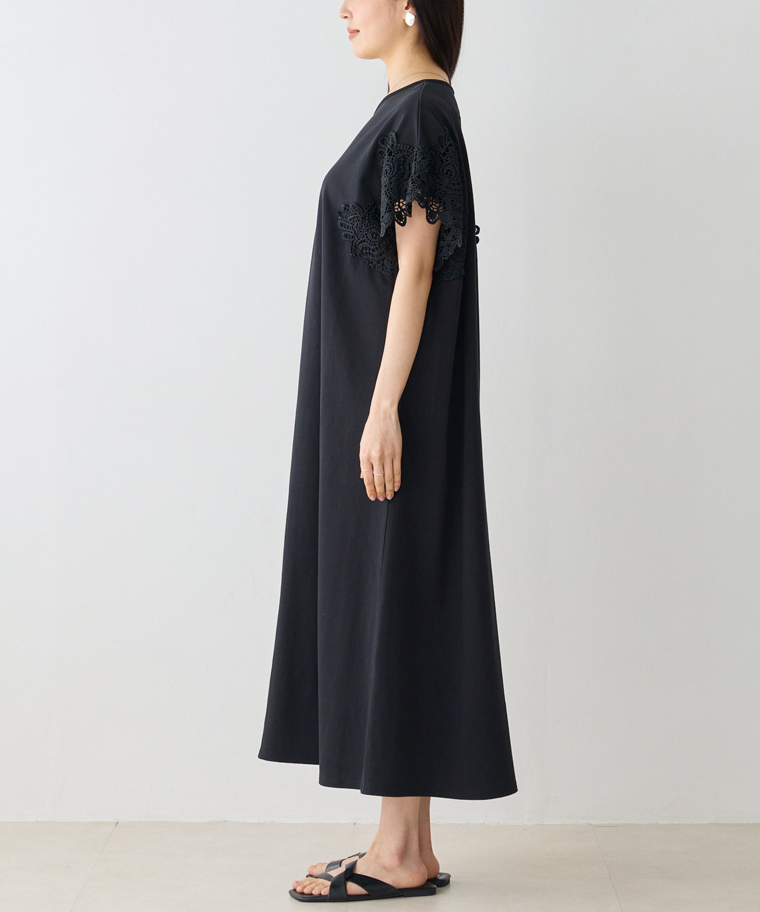 サイド model:163cm 着用サイズ:M