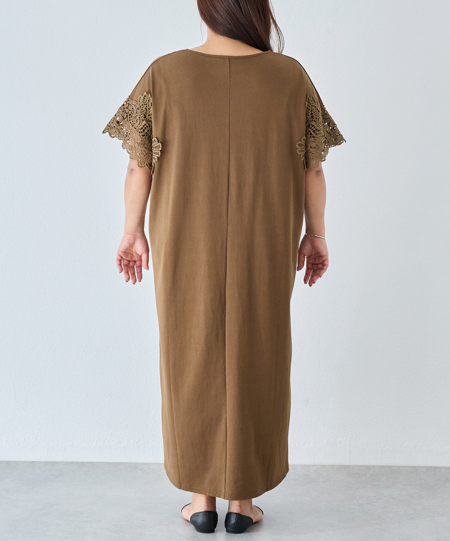バック model:161cm 着用サイズ:3L