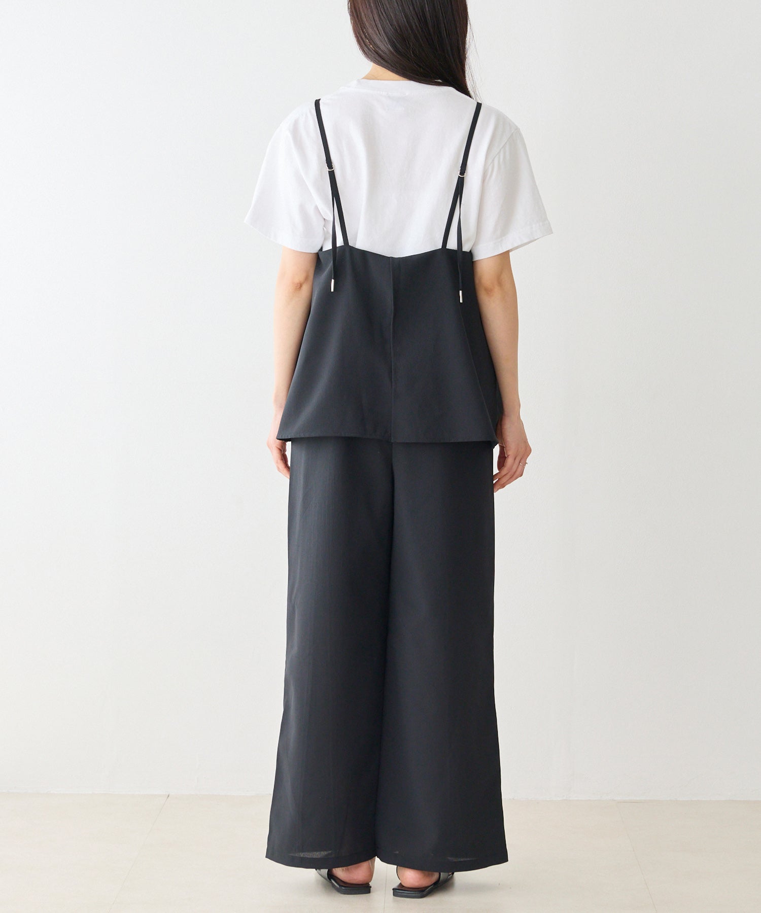 バック model:162cm 着用サイズ:M