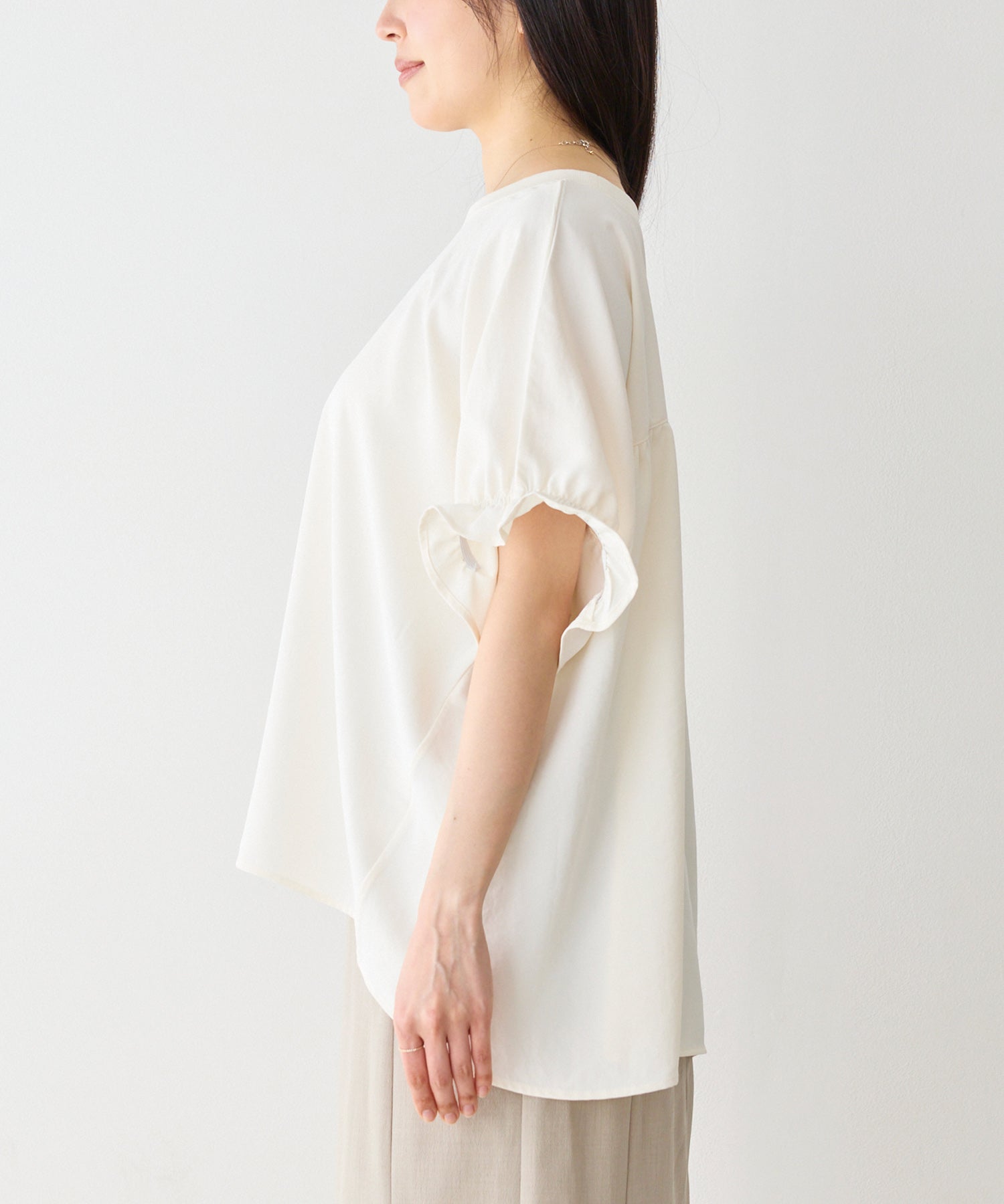 サイド model:163cm 着用サイズ:M