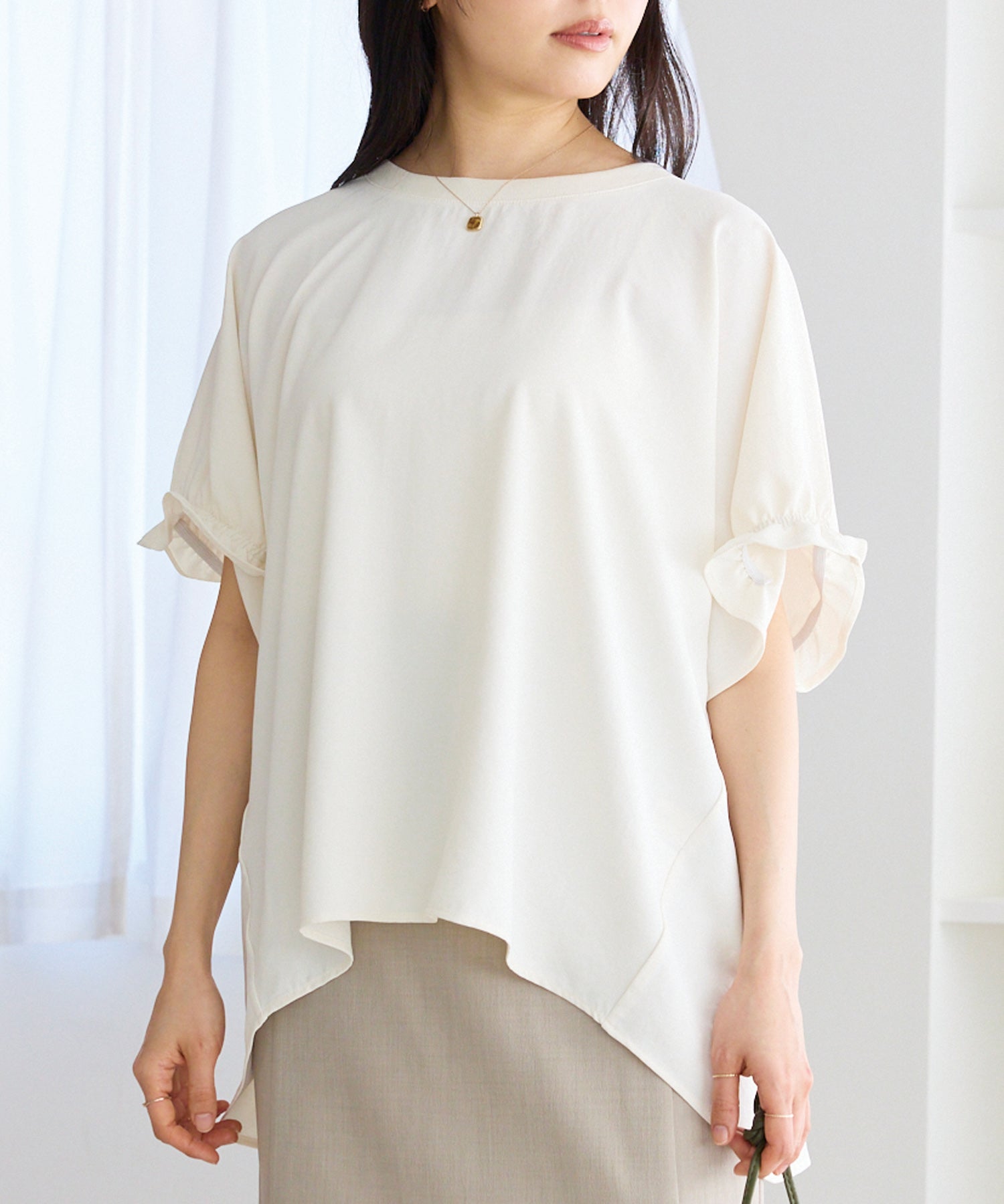 オフホワイト model:163cm 着用サイズ:M