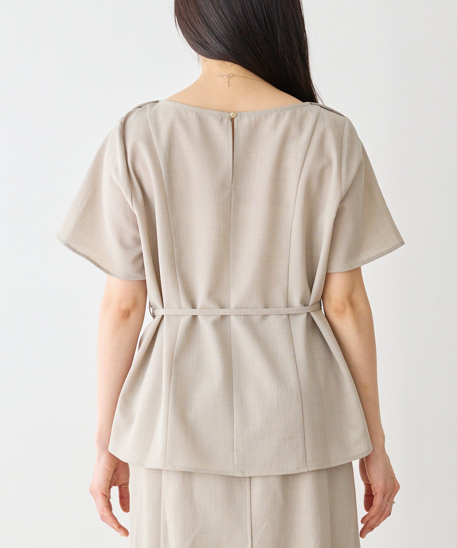 バック model:162cm 着用サイズ:M