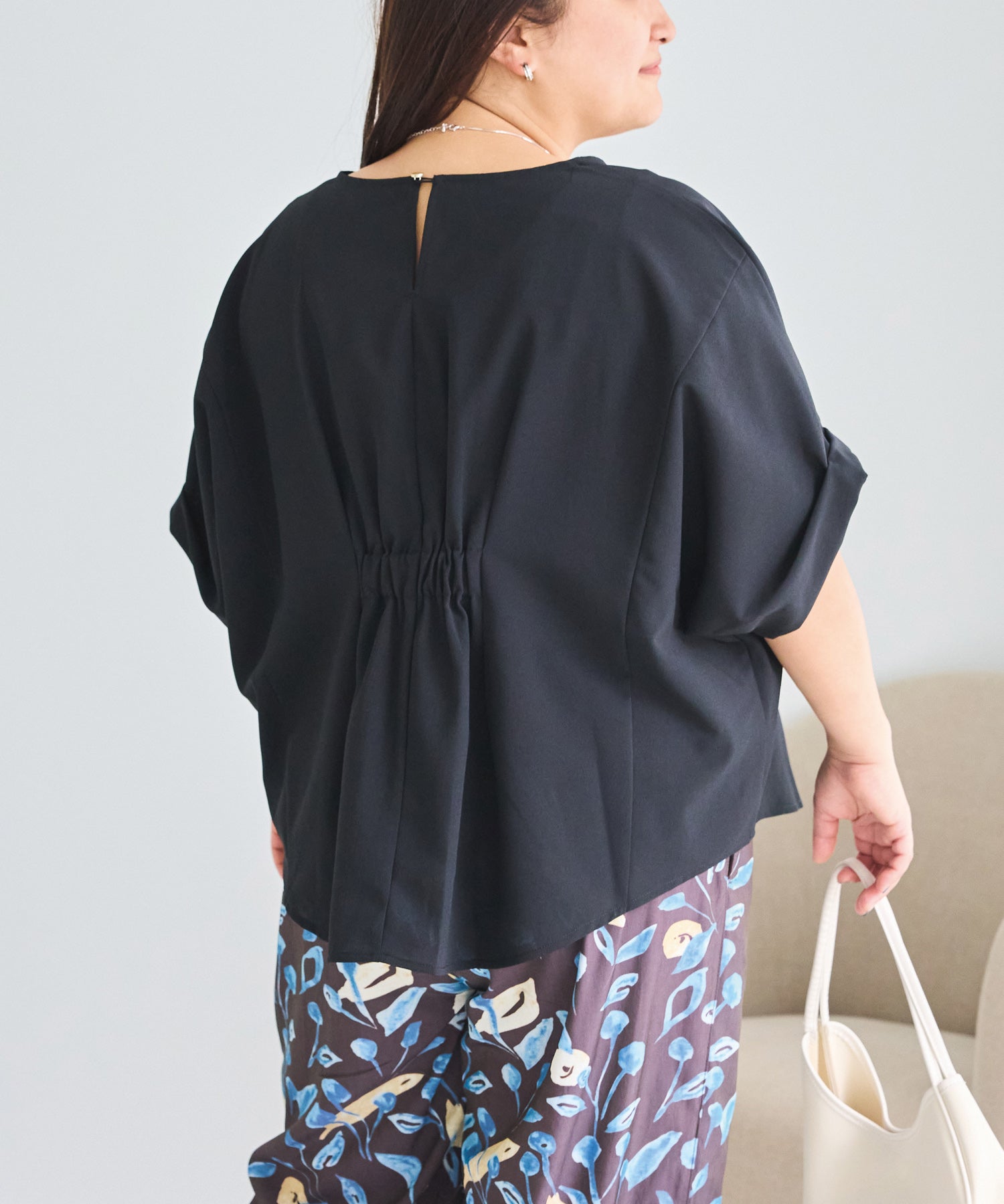 ブラック model:161cm 着用サイズ:3L