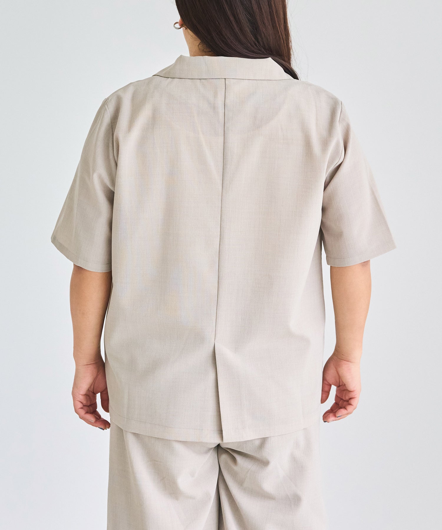 バック model:161cm 着用サイズ:3L