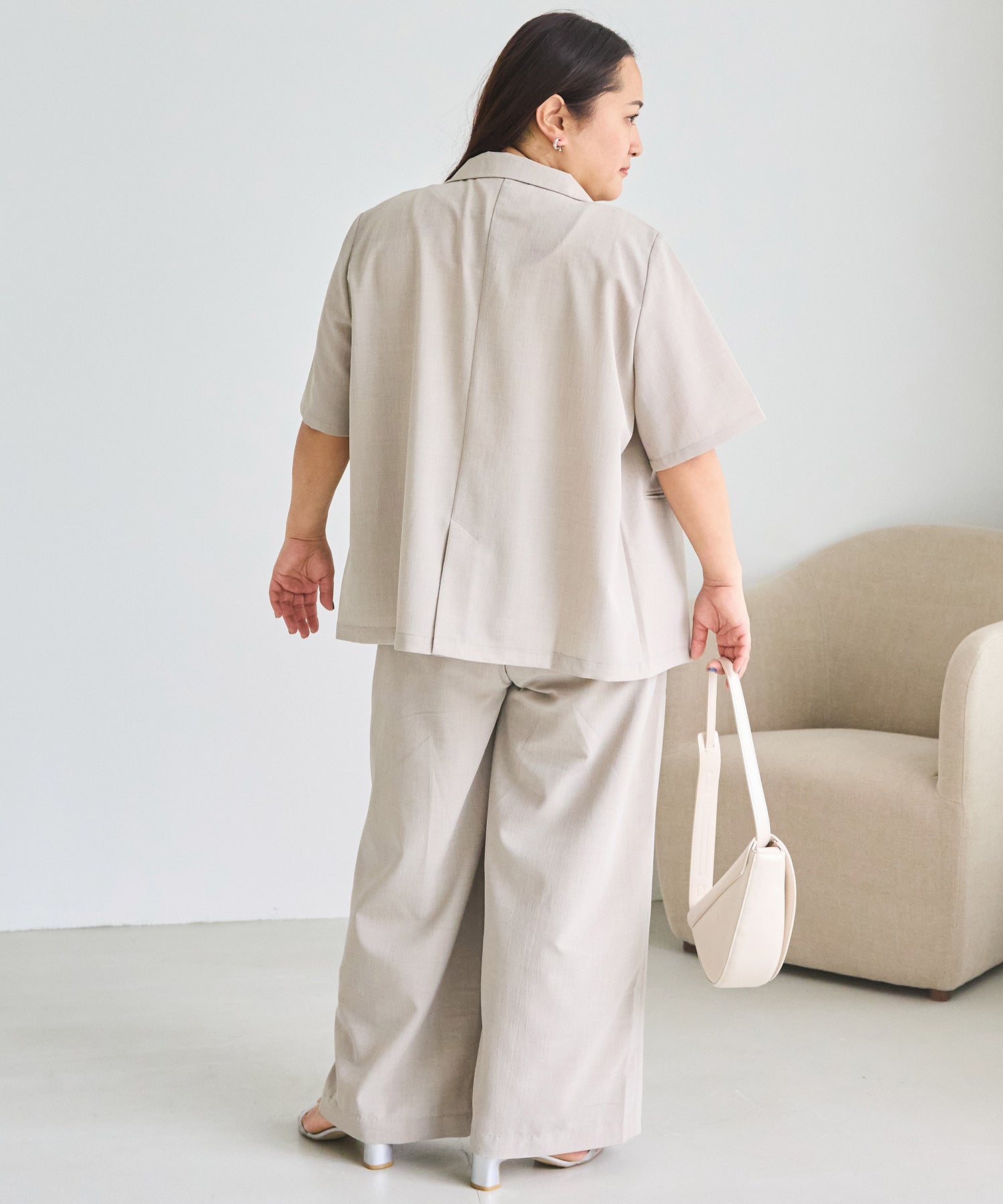 ベージュ model:161cm 着用サイズ:3L