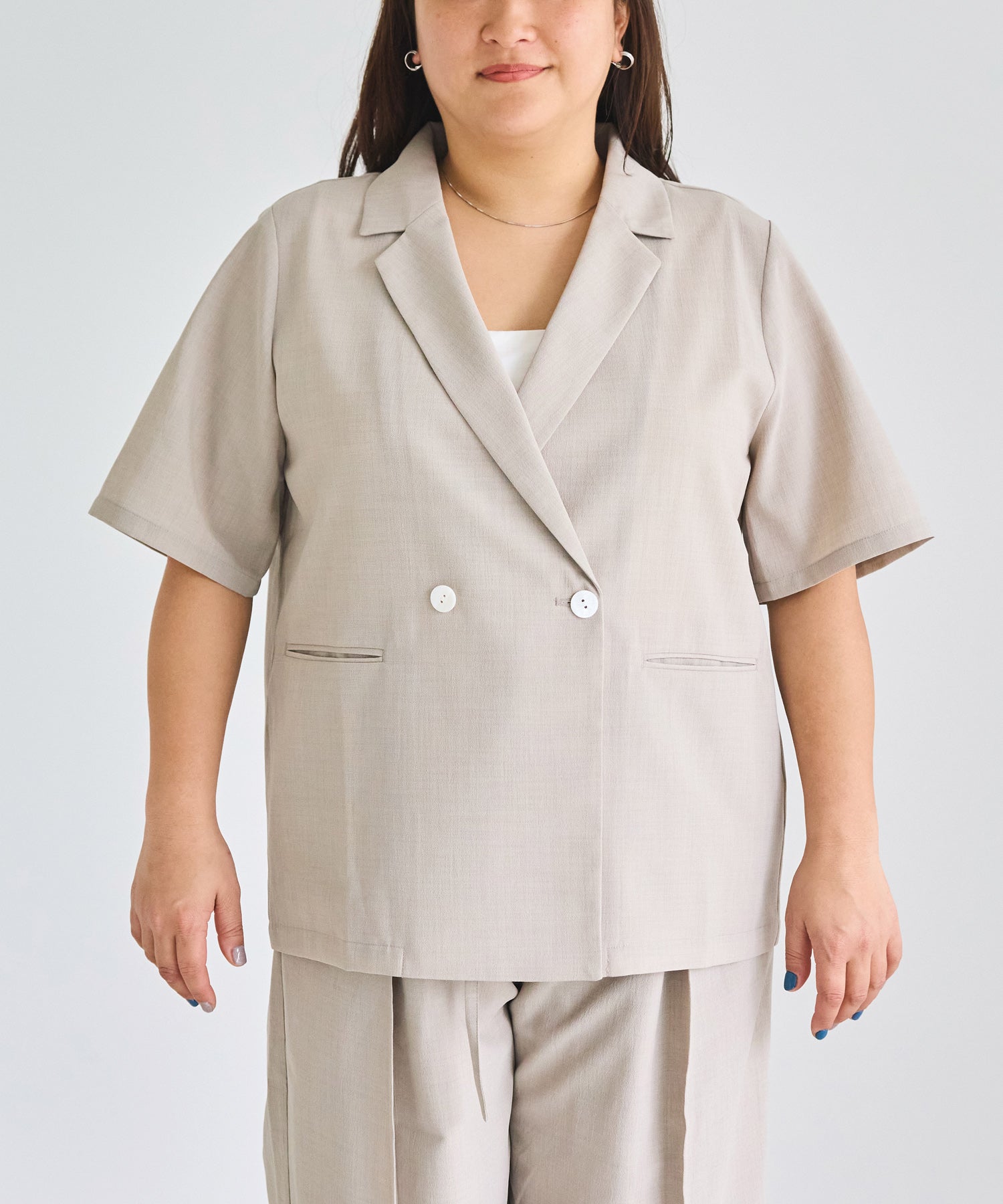 フロント model:161cm 着用サイズ:3L