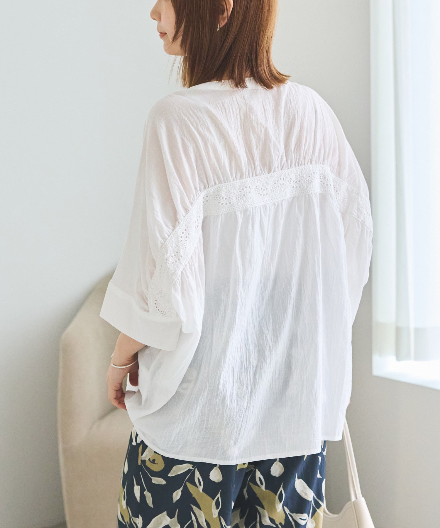 オフホワイト model:156cm 着用サイズ:M