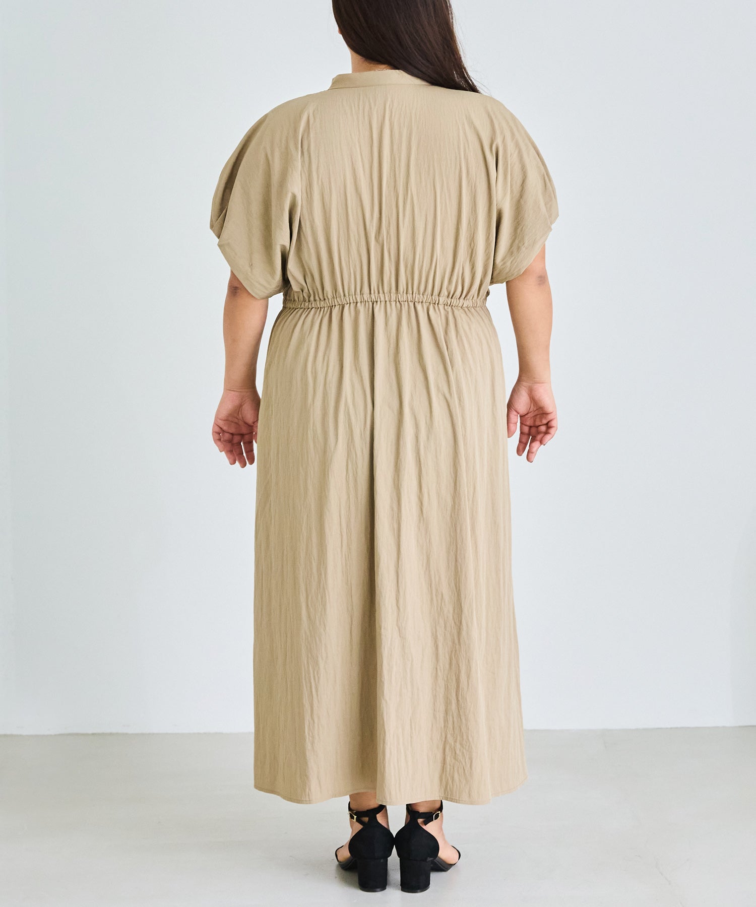 バック model:161cm 着用サイズ:3L