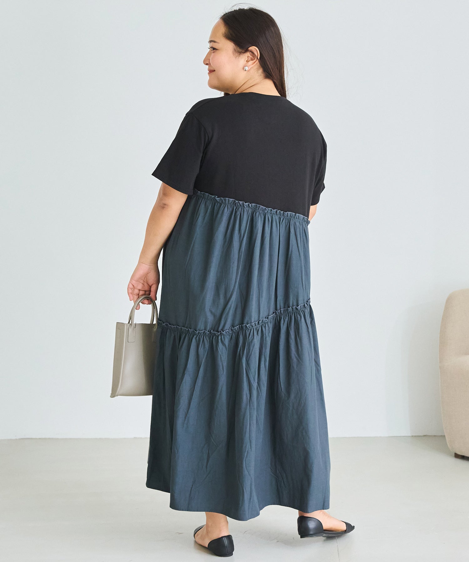 チャコールグレー model:161cm 着用サイズ:3L