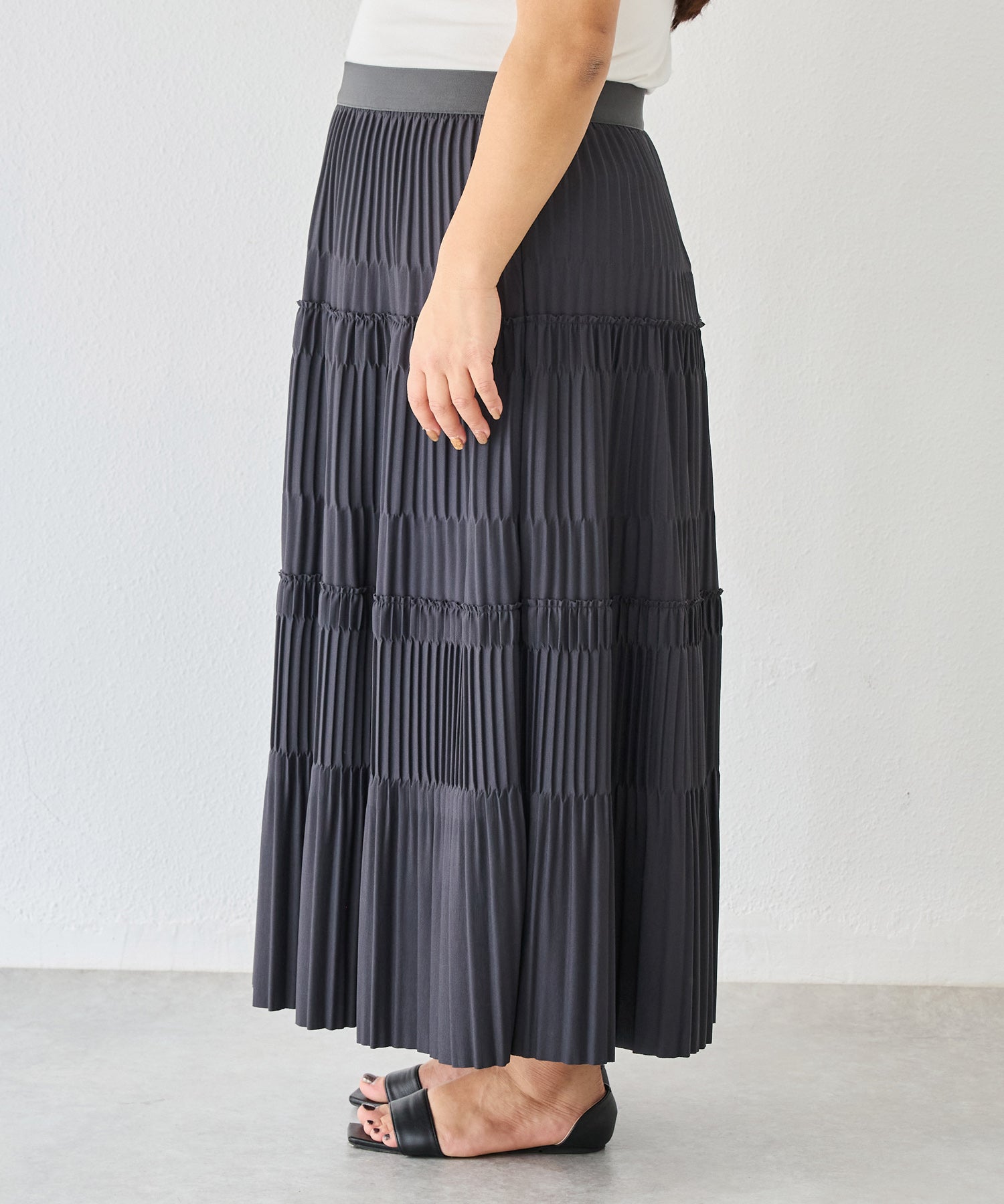 サイド model:161cm 着用サイズ:3L