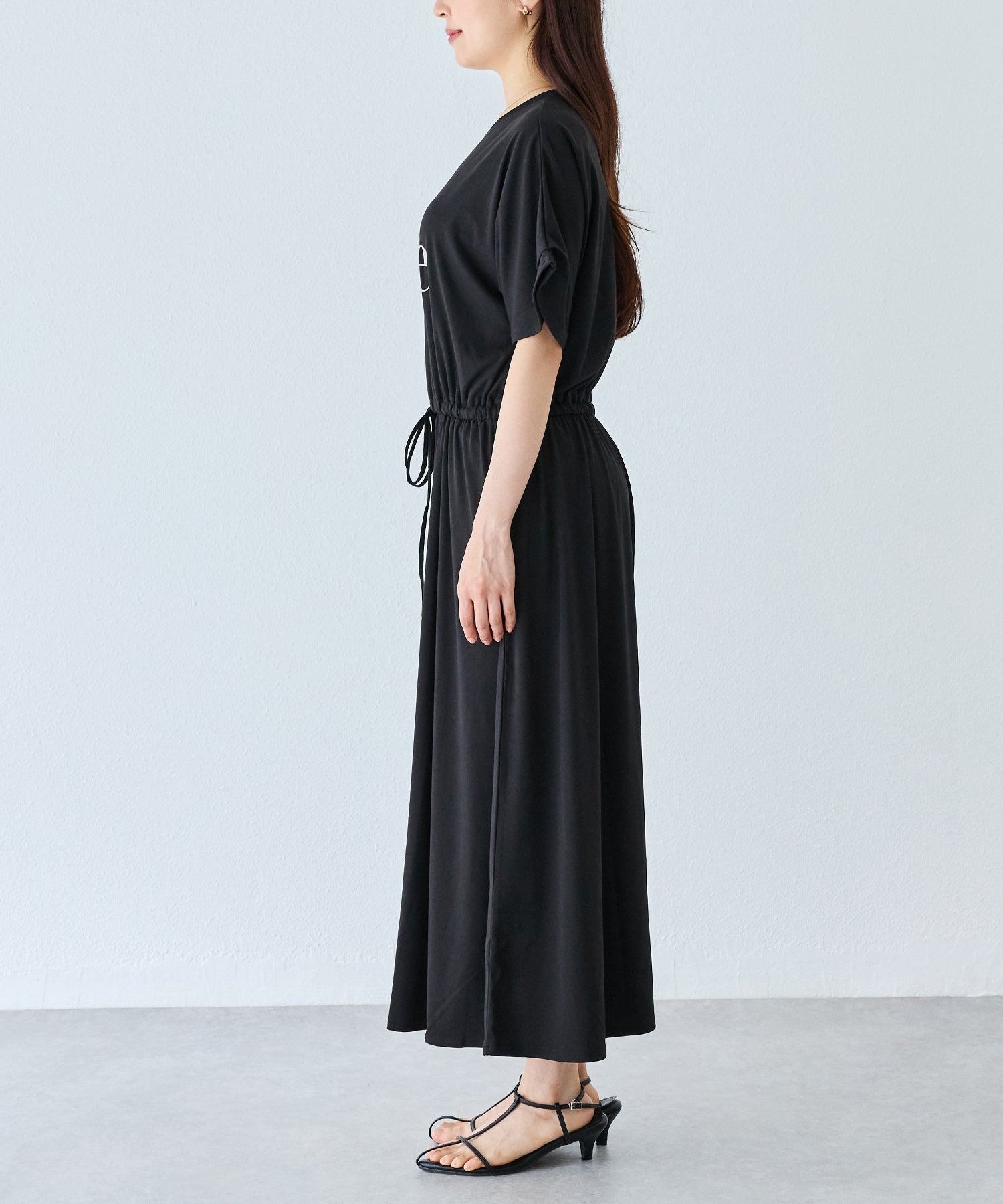 サイド model:162cm 着用サイズ:M