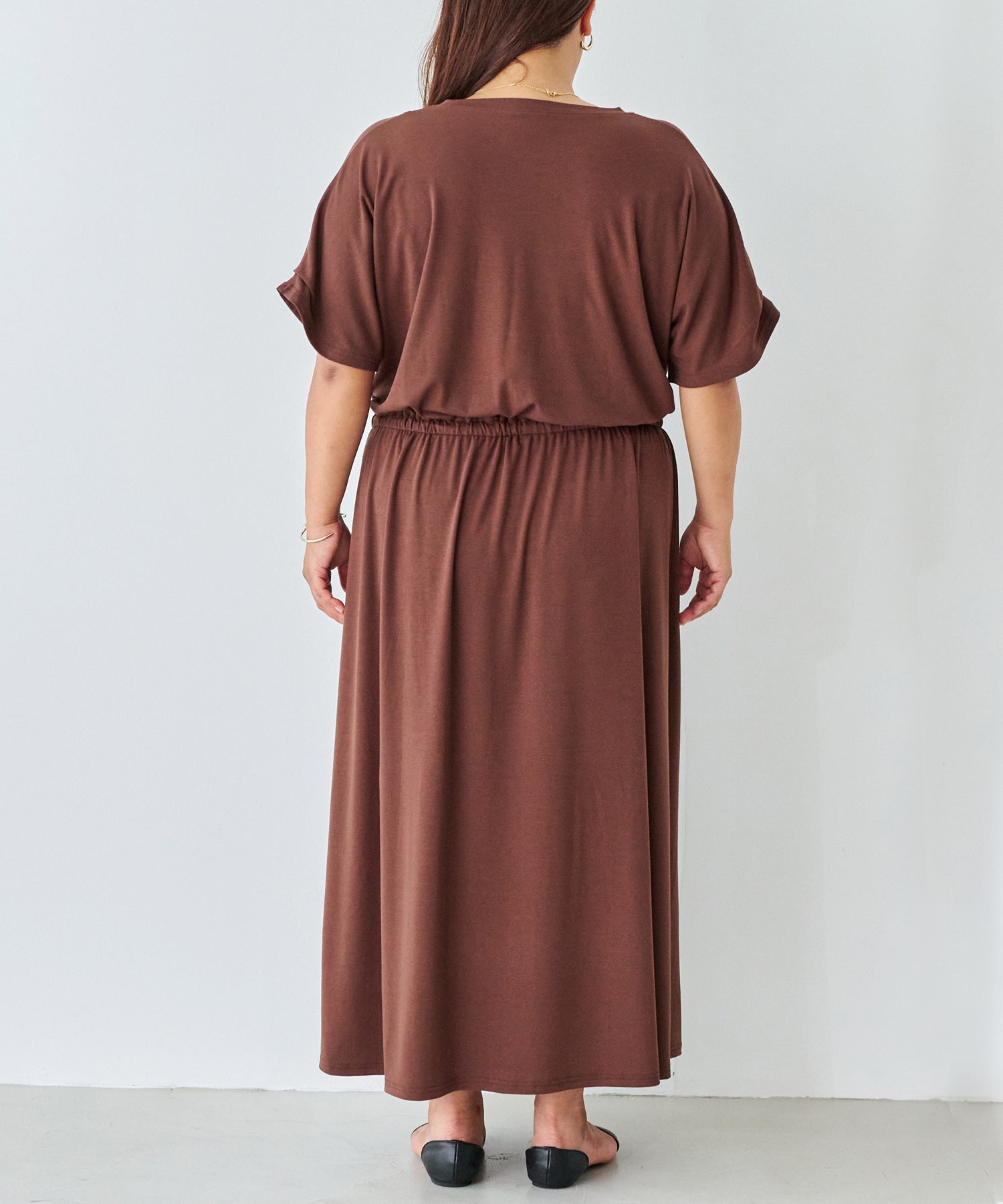 バック model:161cm 着用サイズ:3L