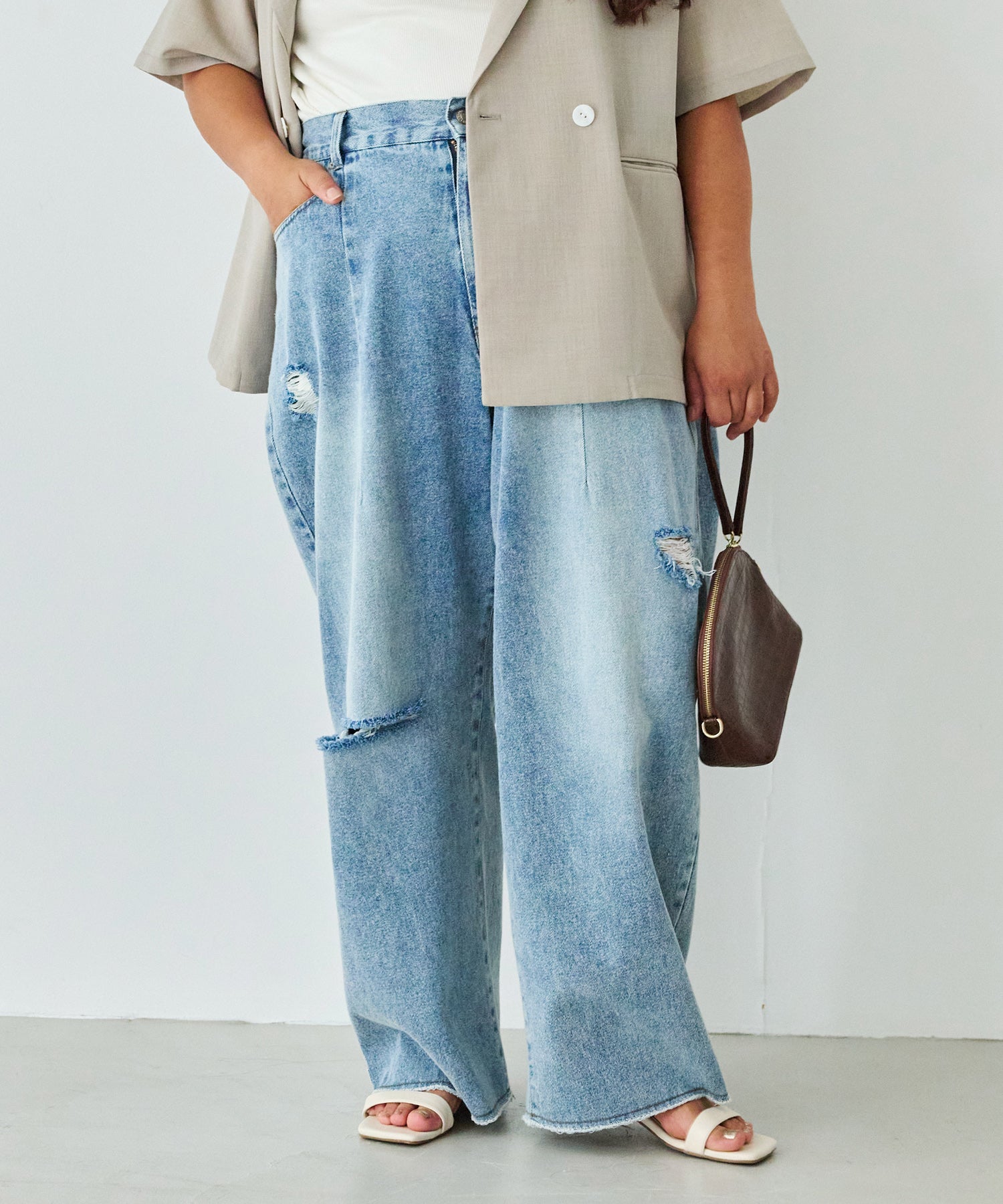 ブルー model:161cm 着用サイズ:3L