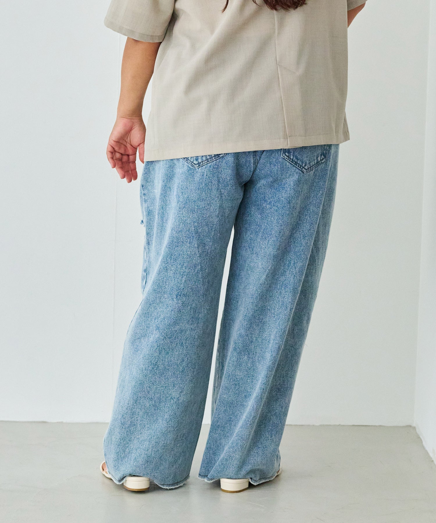 ブルー model:161cm 着用サイズ:3L