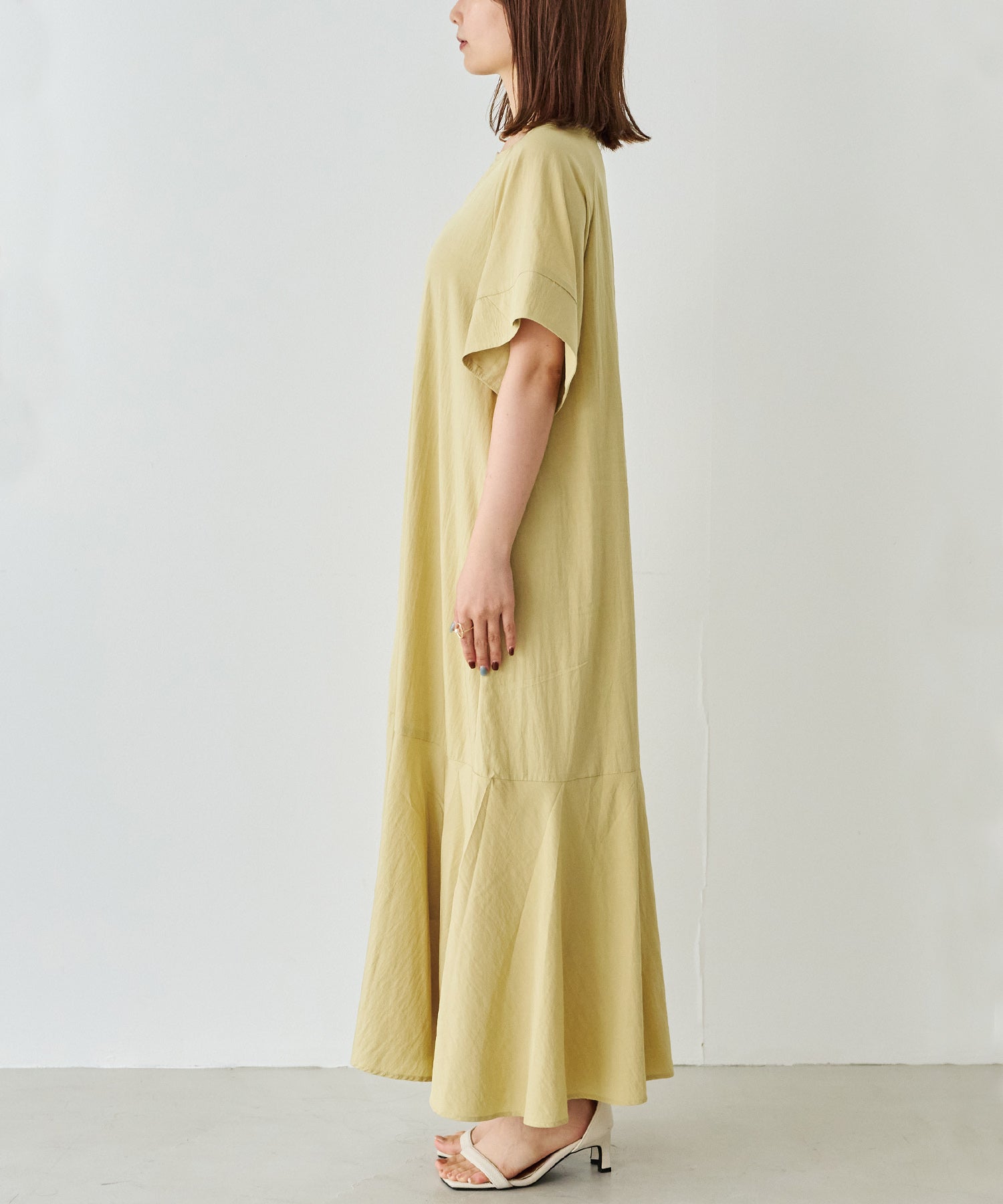 サイド model:156cm 着用サイズ:M