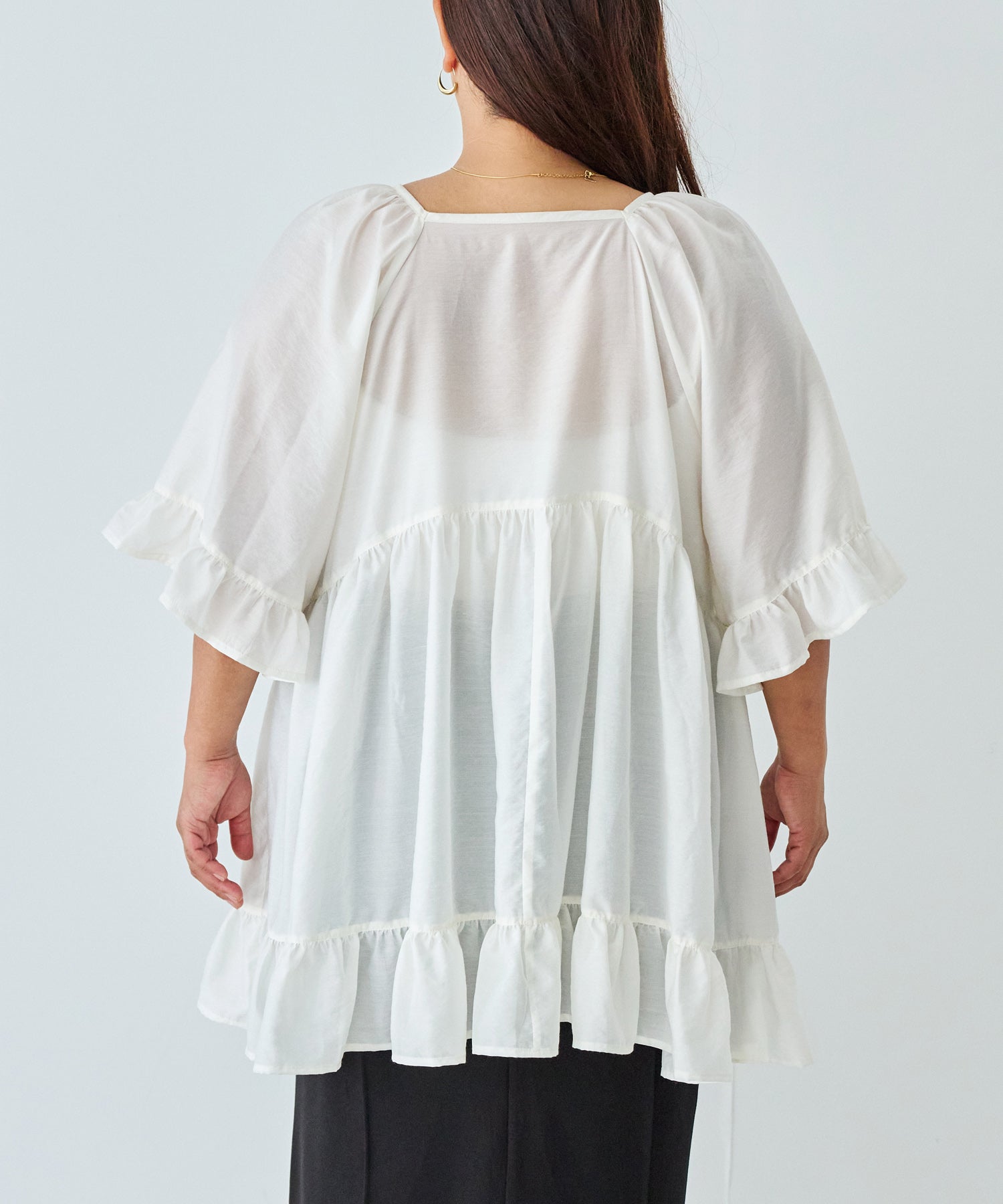 バック model:161cm 着用サイズ:3L