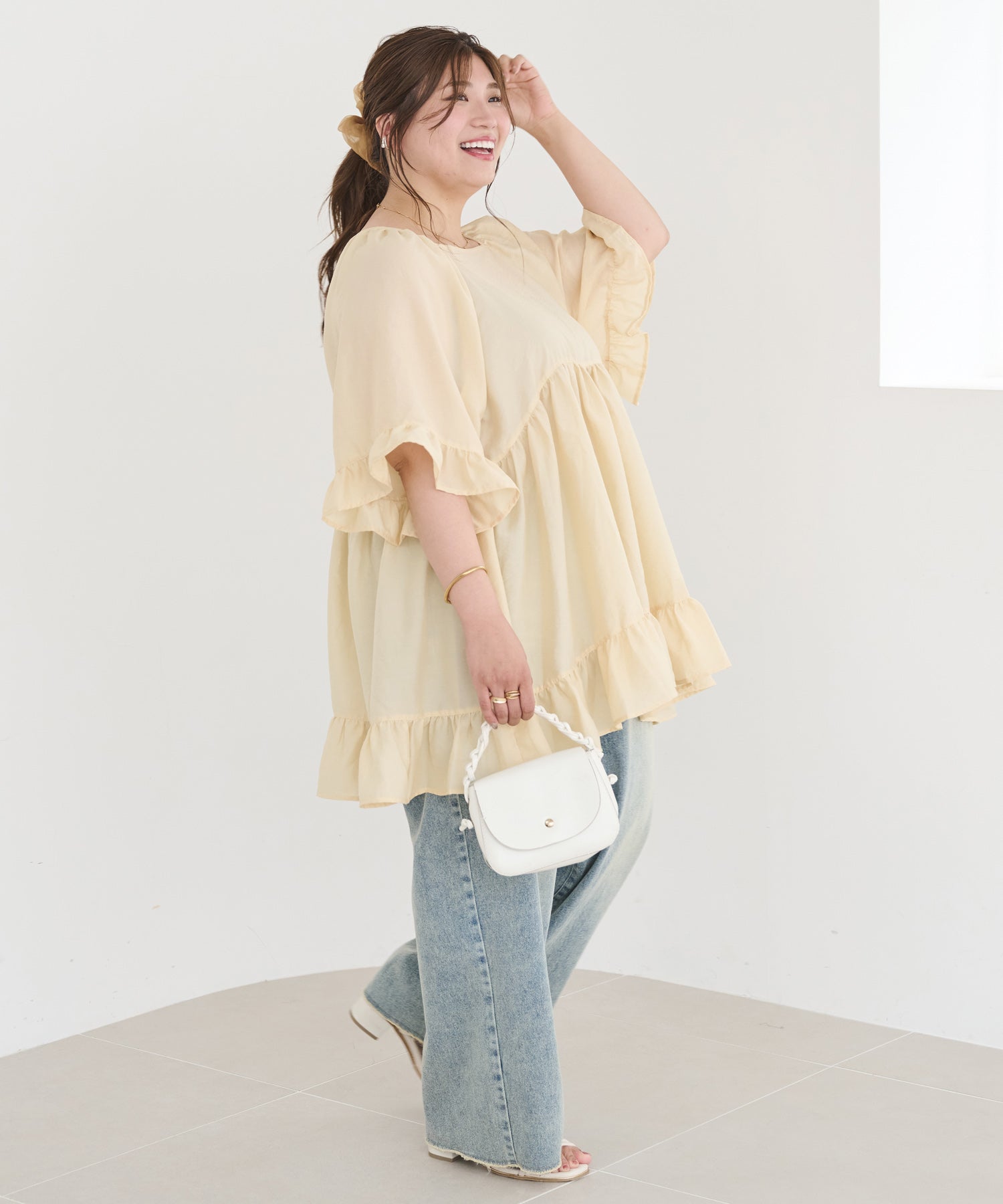 イエロー model:162cm 着用サイズ:4L