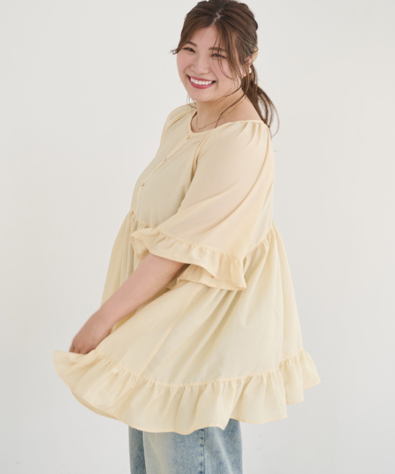 イエロー model:162cm 着用サイズ:4L