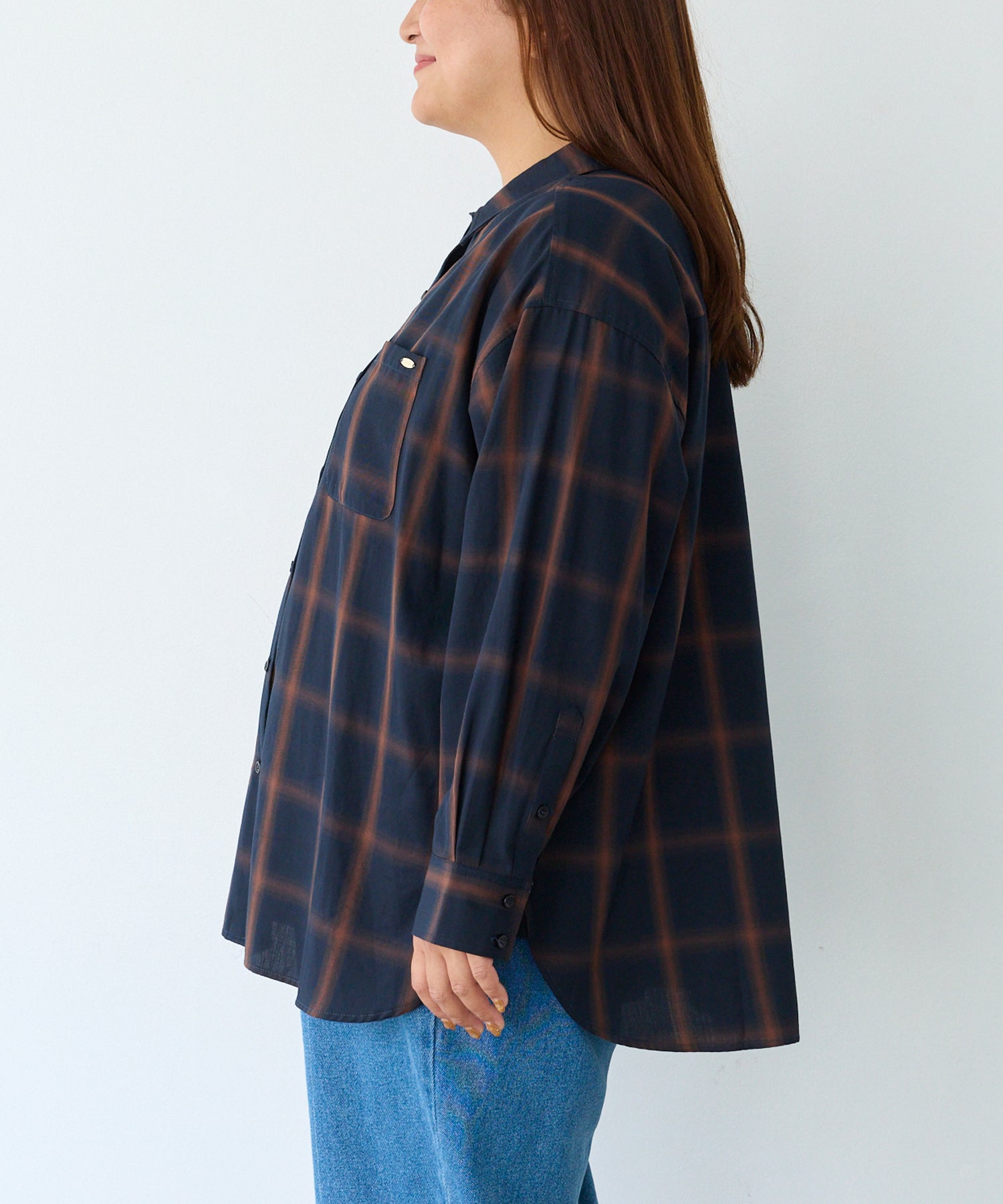 サイド model:161cm 着用サイズ:3L