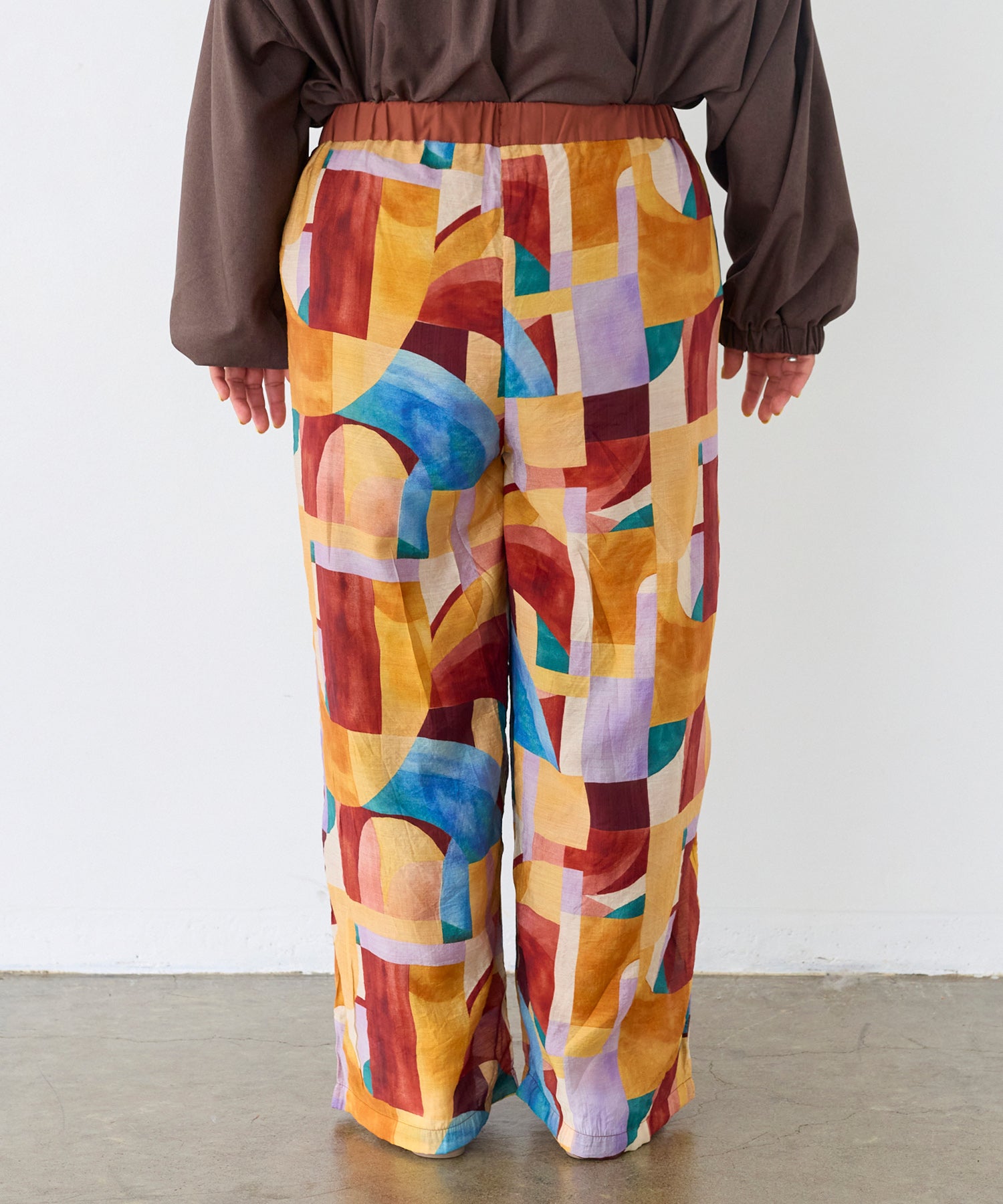 バック model:161cm 着用サイズ:3L
