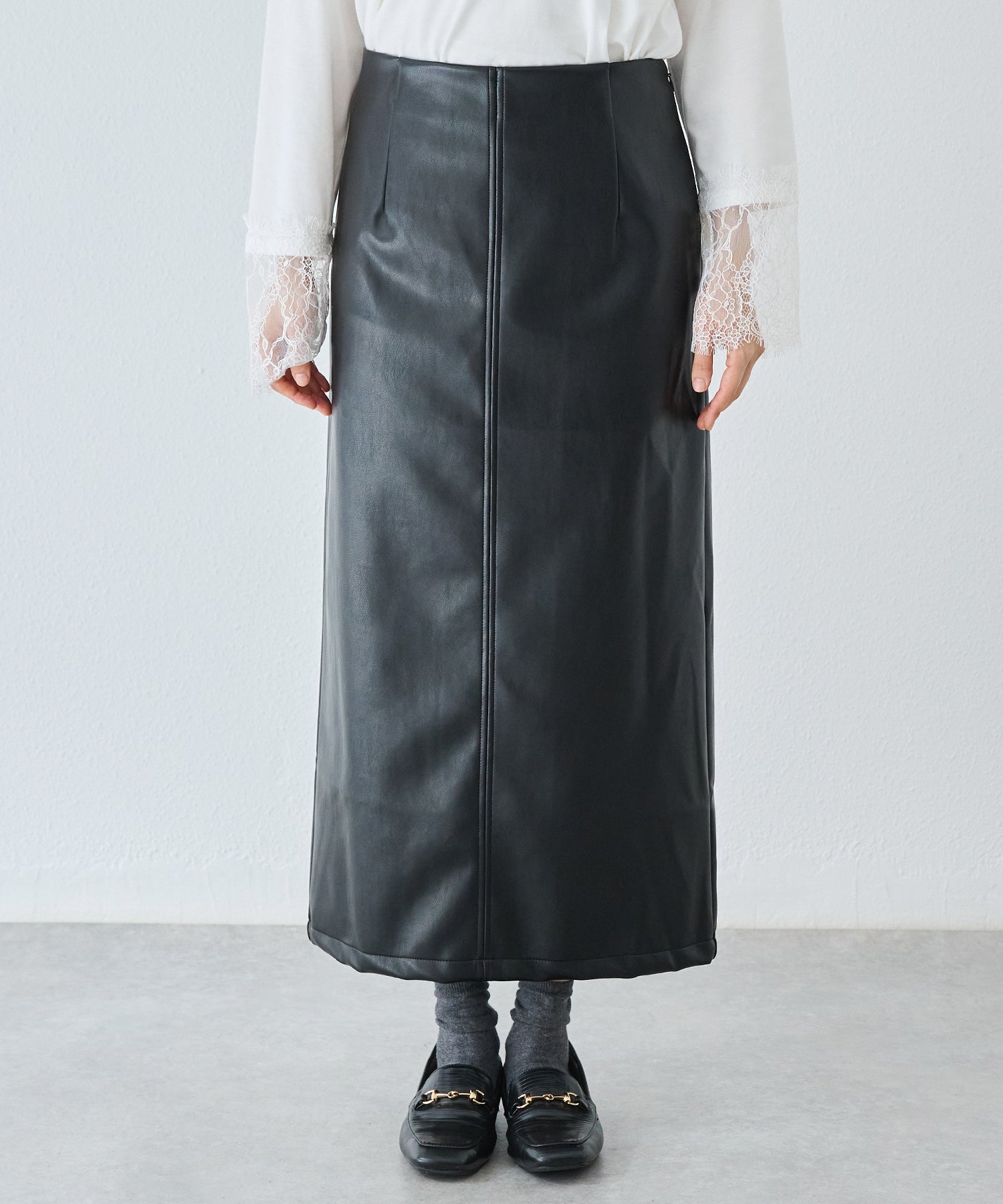 フロント model:162cm 着用サイズ:M
