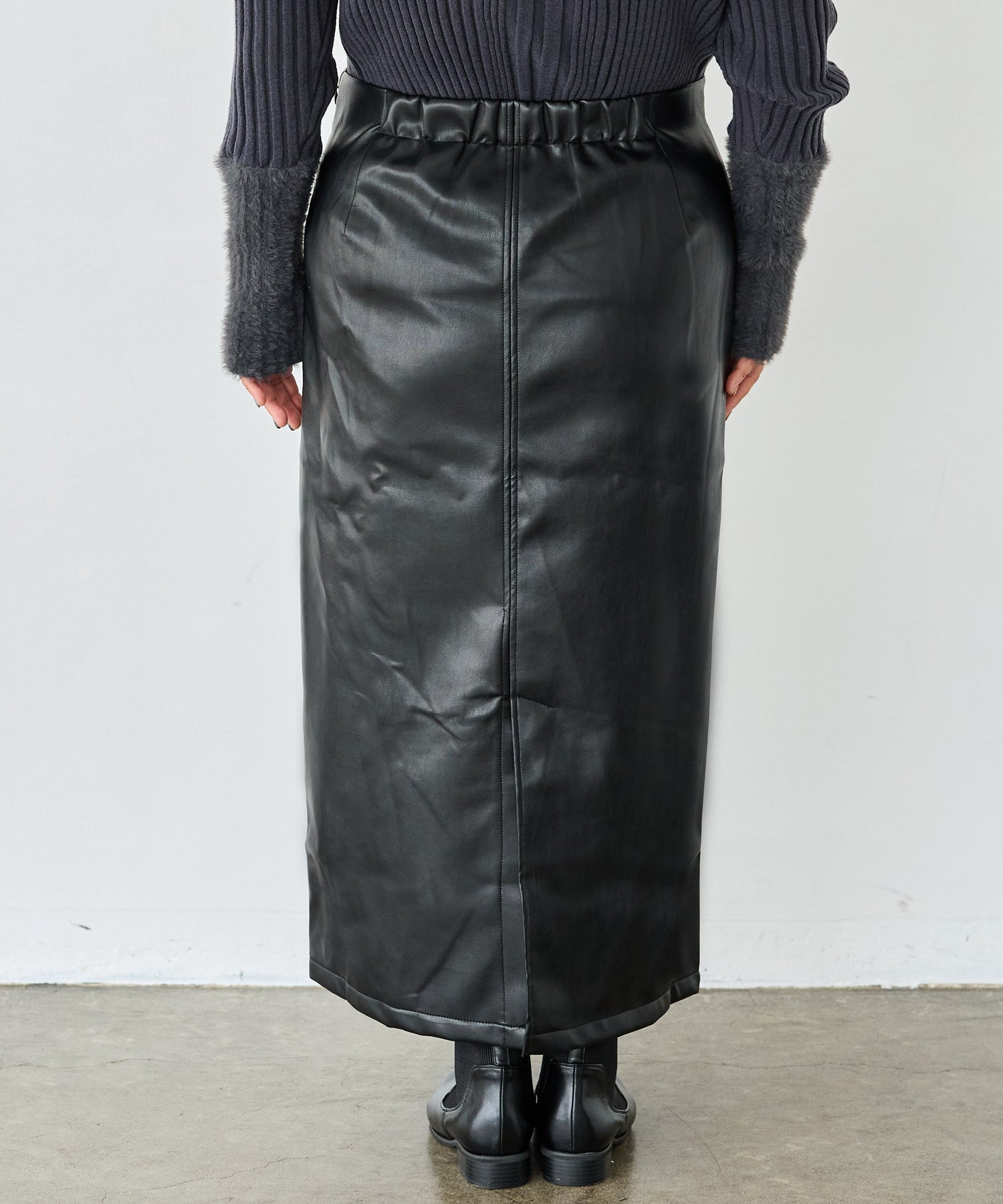 バック model:161cm 着用サイズ:3L