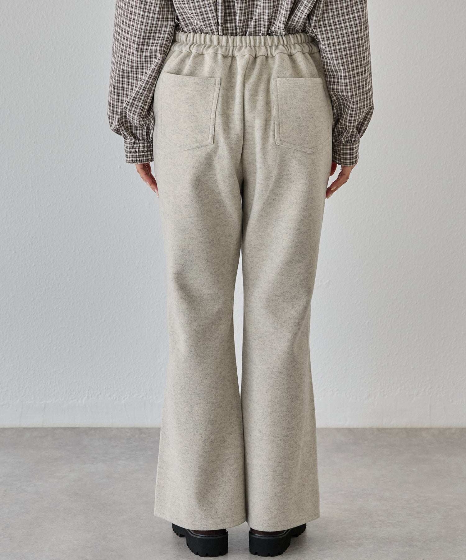 バック model:156cm 着用サイズ:M
