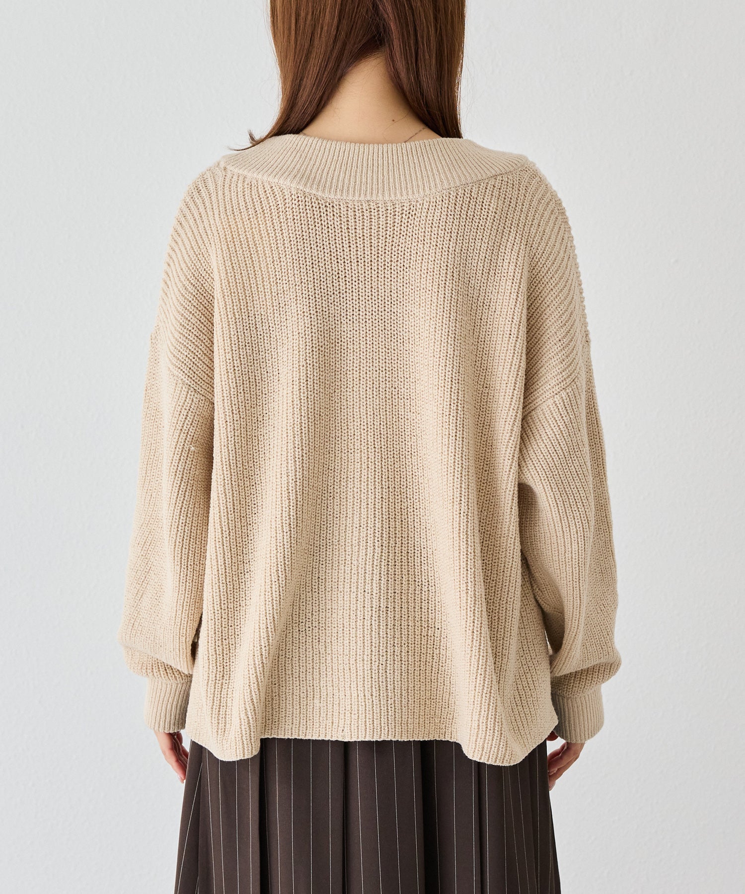 バック model:156cm 着用サイズ:F