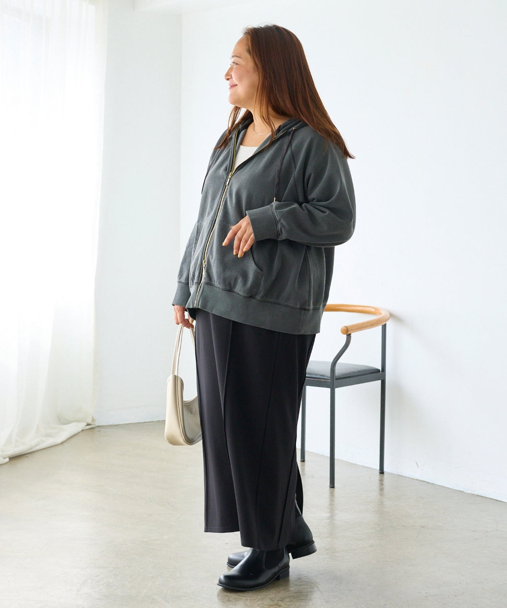 ブラック model:161cm 着用サイズ:3L