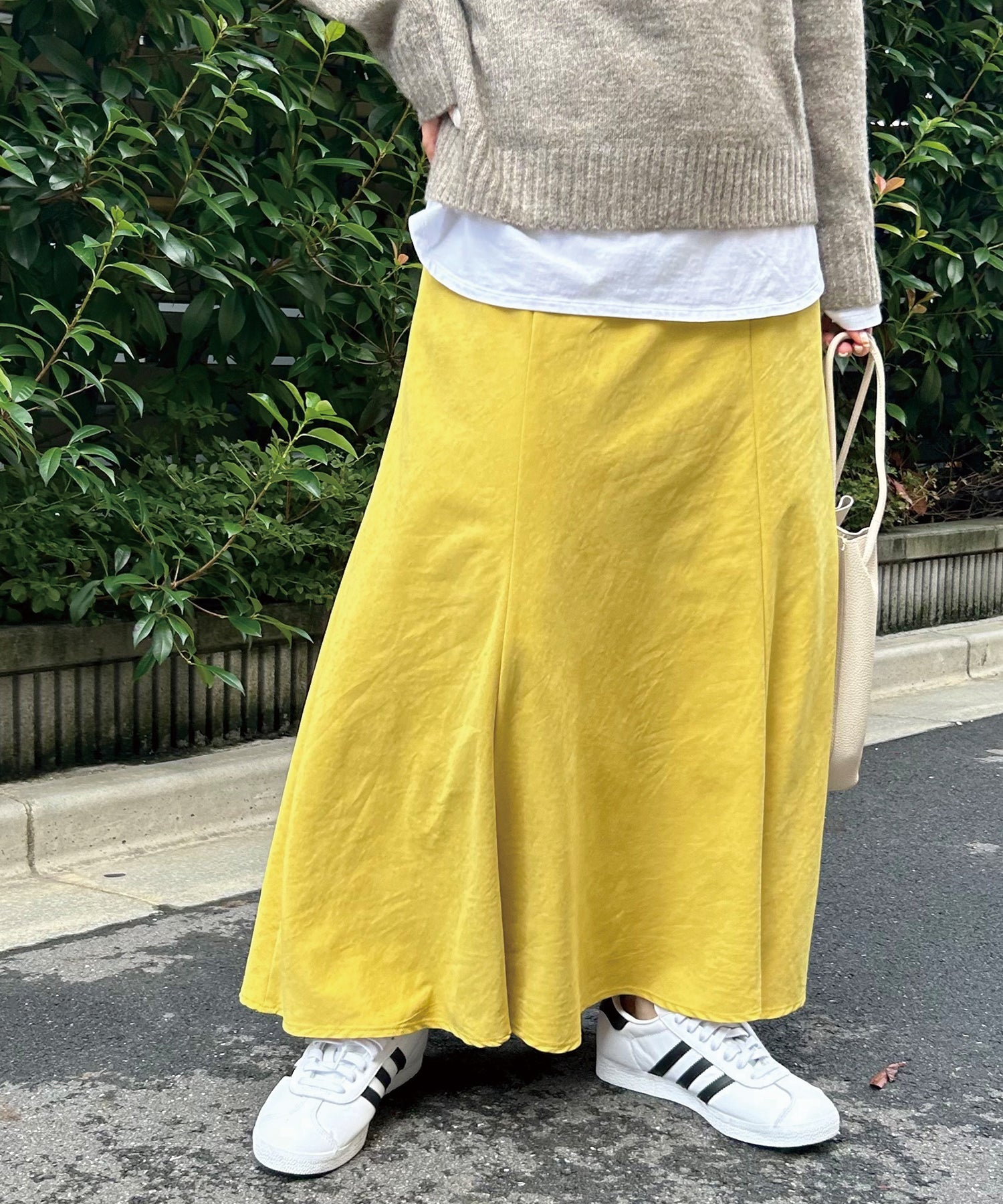 イエロー model:156cm 着用サイズ:M