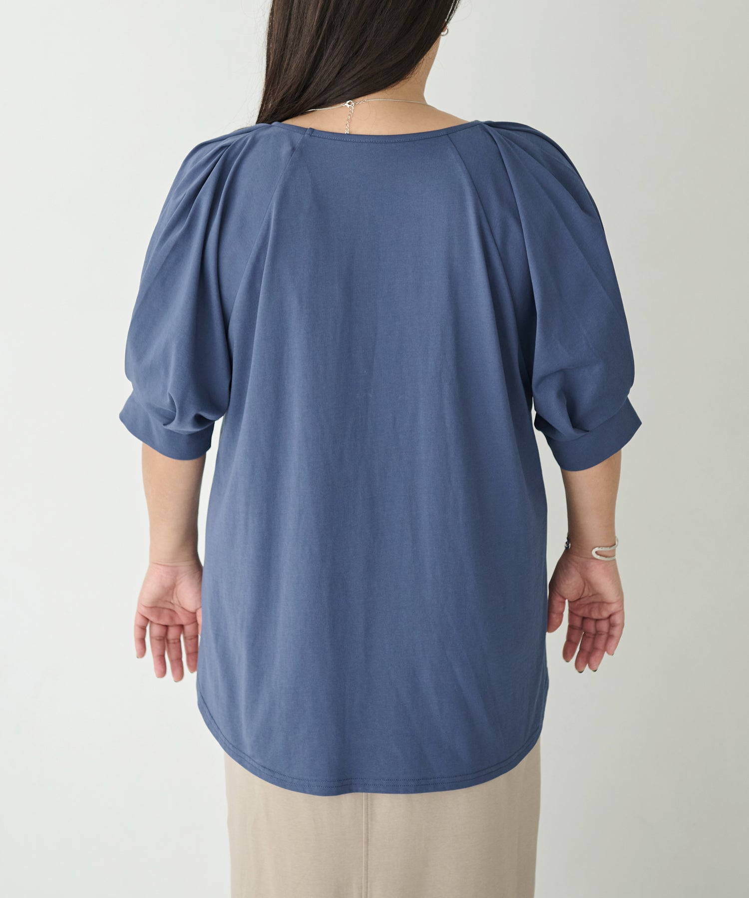 バック　ブルー　model:161cm 着用サイズ:3L