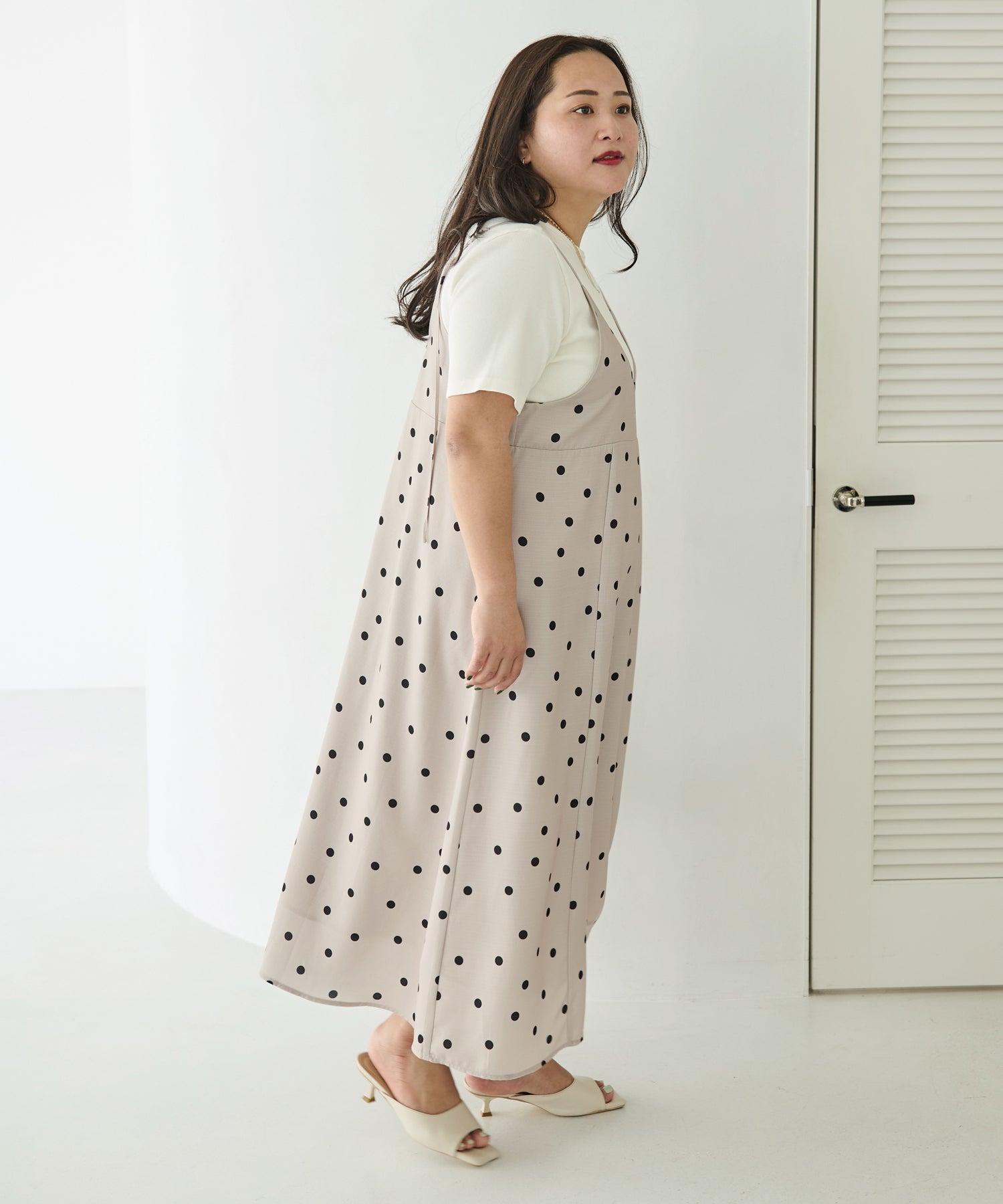 ベージュ　model:161cm 着用サイズ:3L 