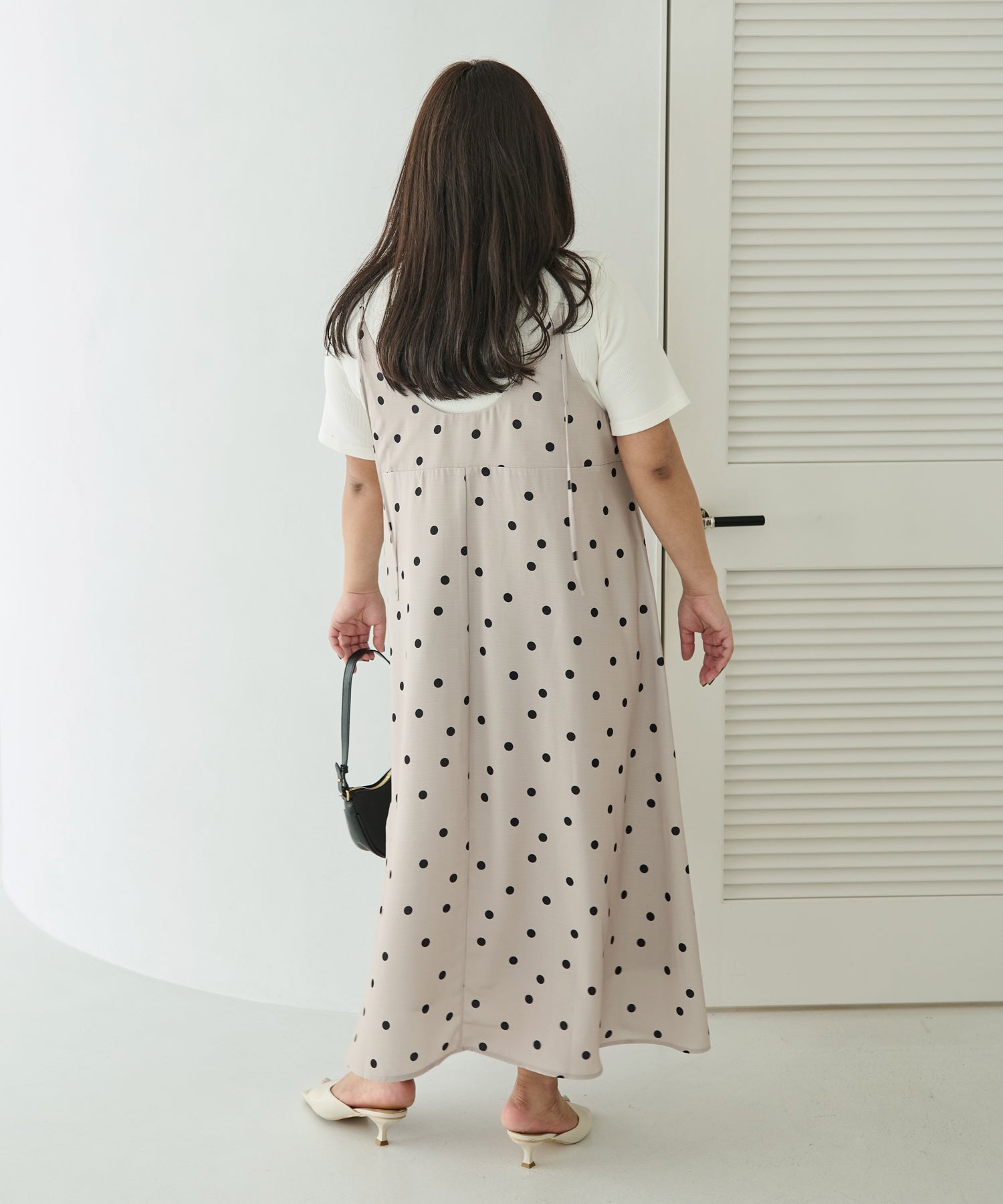 ベージュ　model:161cm 着用サイズ:3L 