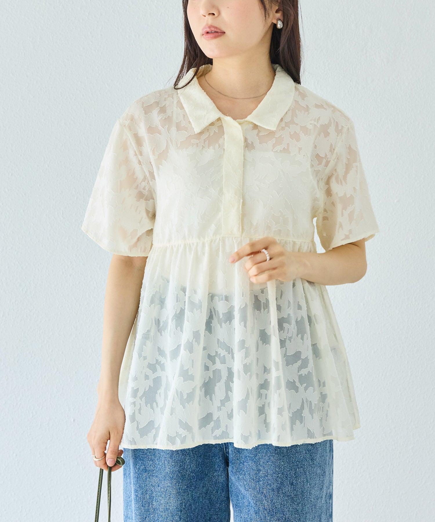 オフホワイト　model:163cm 着用サイズ:M